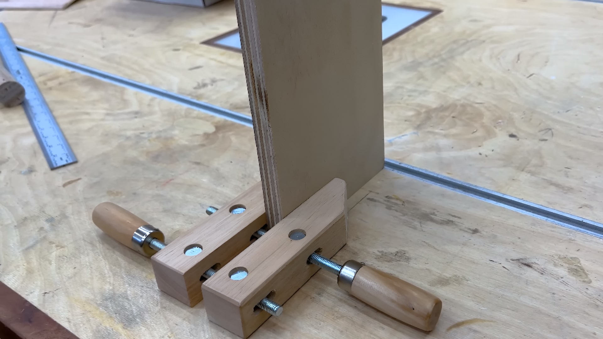 10 Cảo Kẹp Gỗ Cần Thiết Cho Người Mới Bắt Đầu