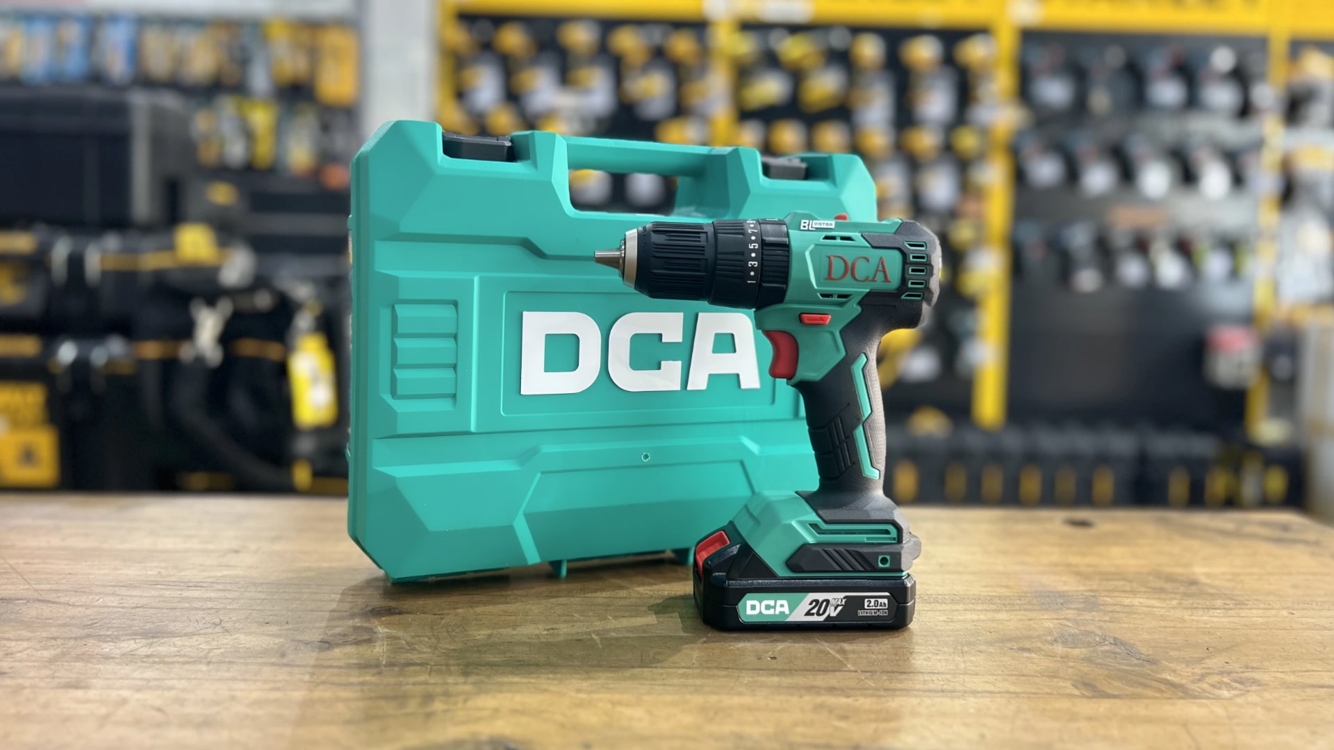 10 Mẹo Chọn Máy Khoan Gia Đình Phù Hợp