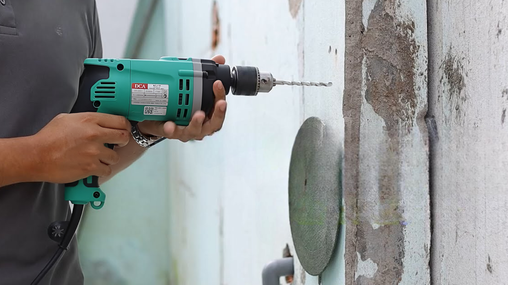 10 Mẹo Chọn Máy Khoan Gia Đình Phù Hợp