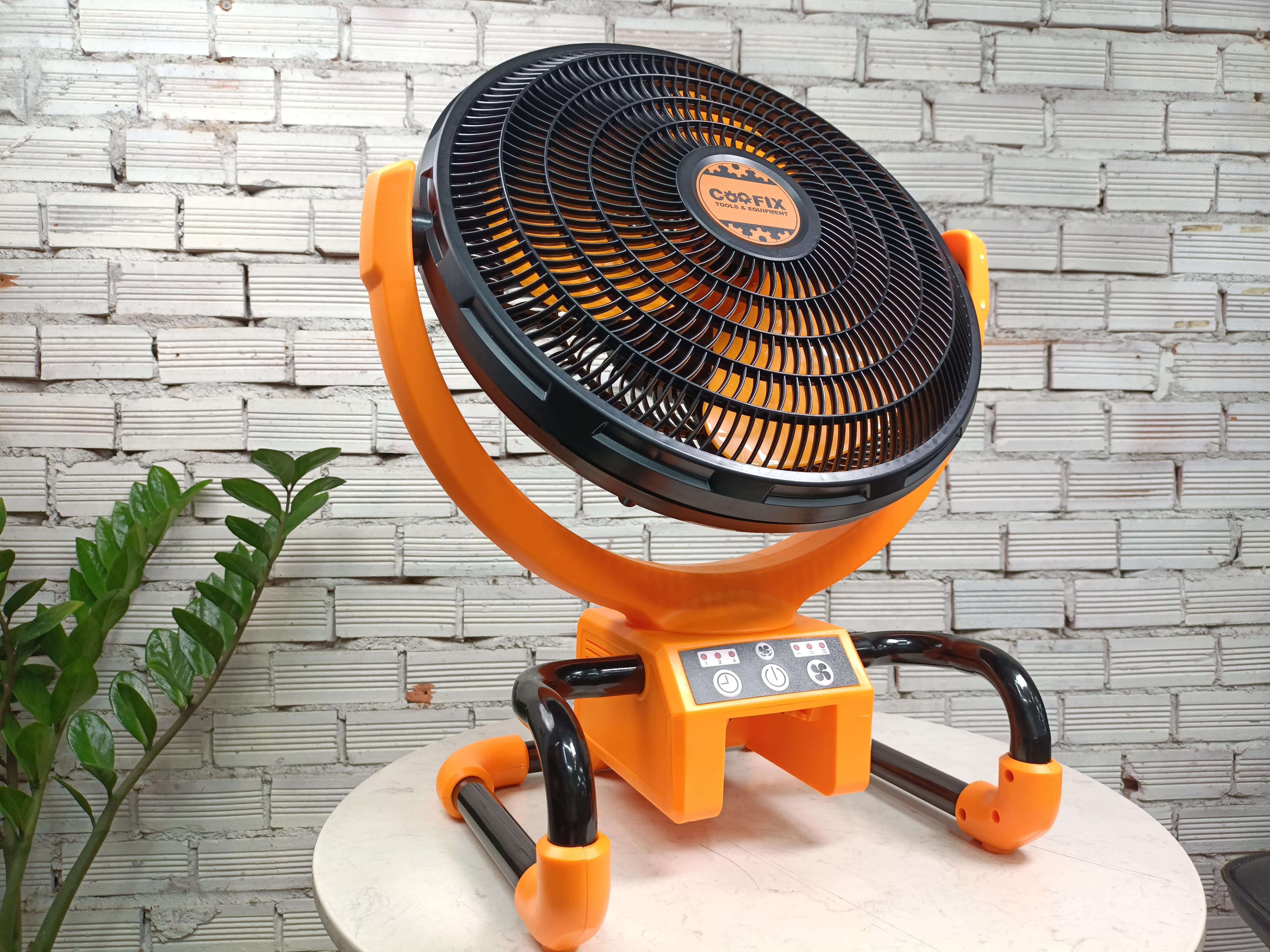 Quạt pin Coofix CF-CEF001