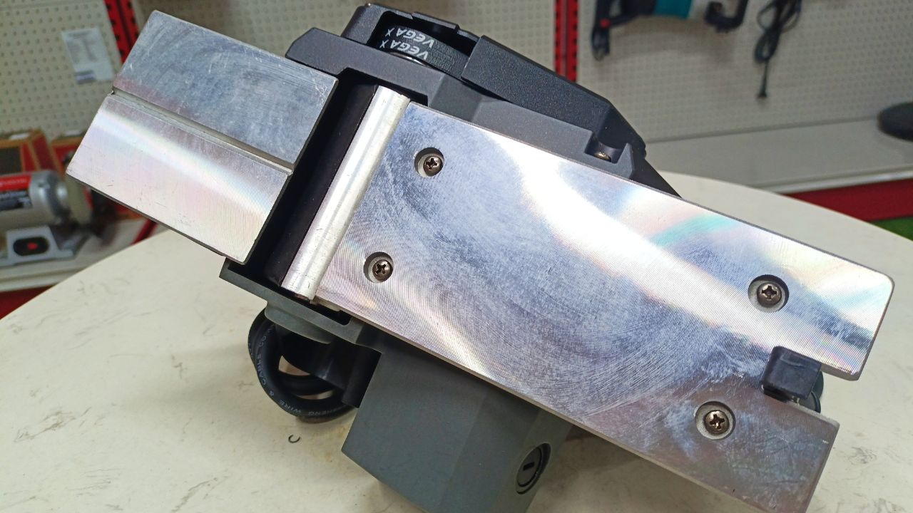 Máy bào gỗ điện 920W Hukan HK-G2-PP10190MT