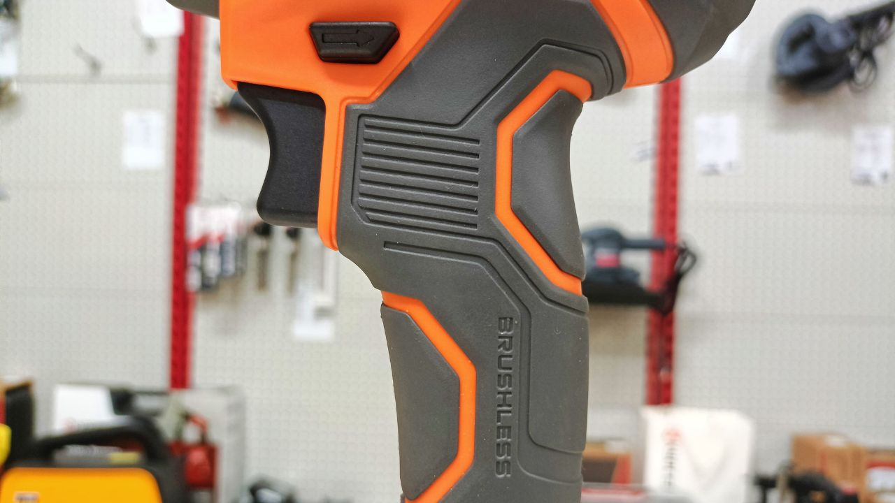 Máy khoan pin 20V 10mm Anchor M20-DCE1 (pin phổ thông)