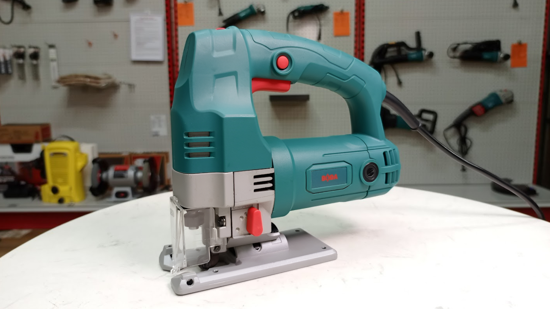 7 Dụng cụ cầm tay cần có cho công việc làm mộc DIY