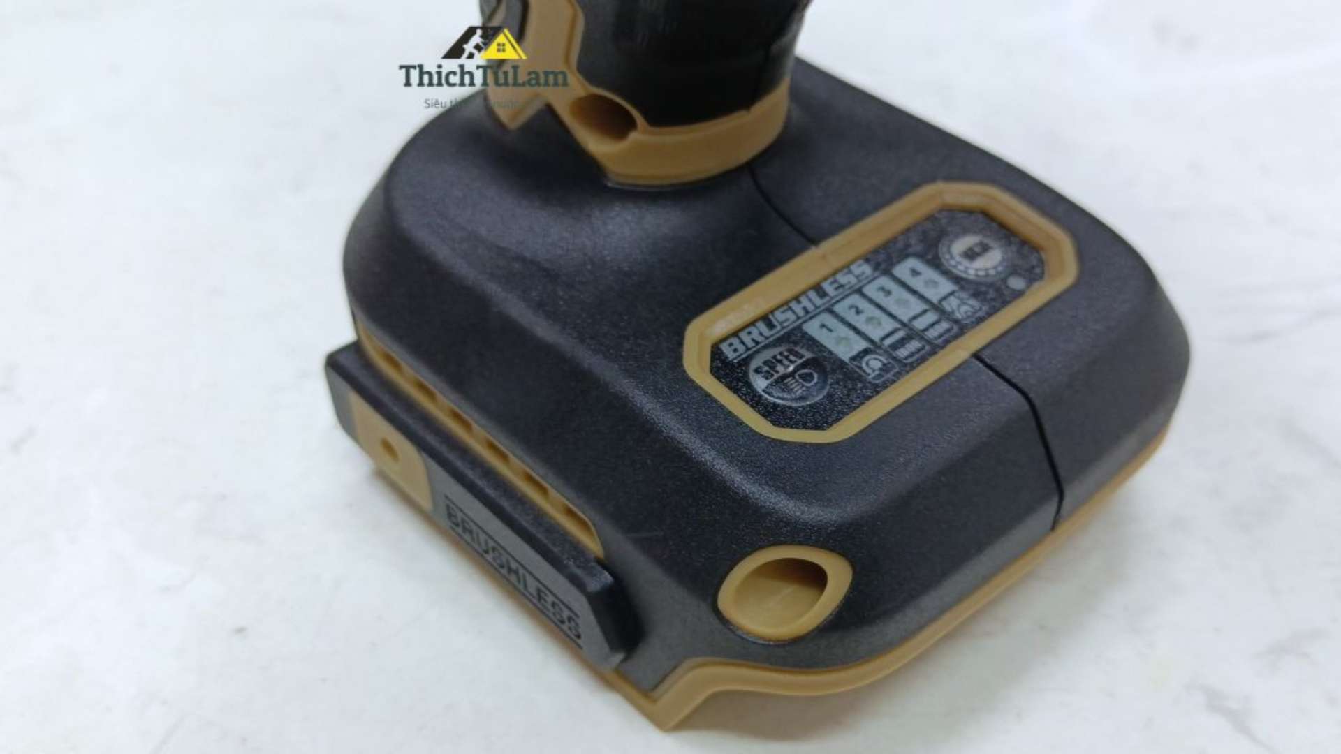 Điều chỉnh chế độ trên máy bắn vít pin Hukan HM21-G2CV250BL