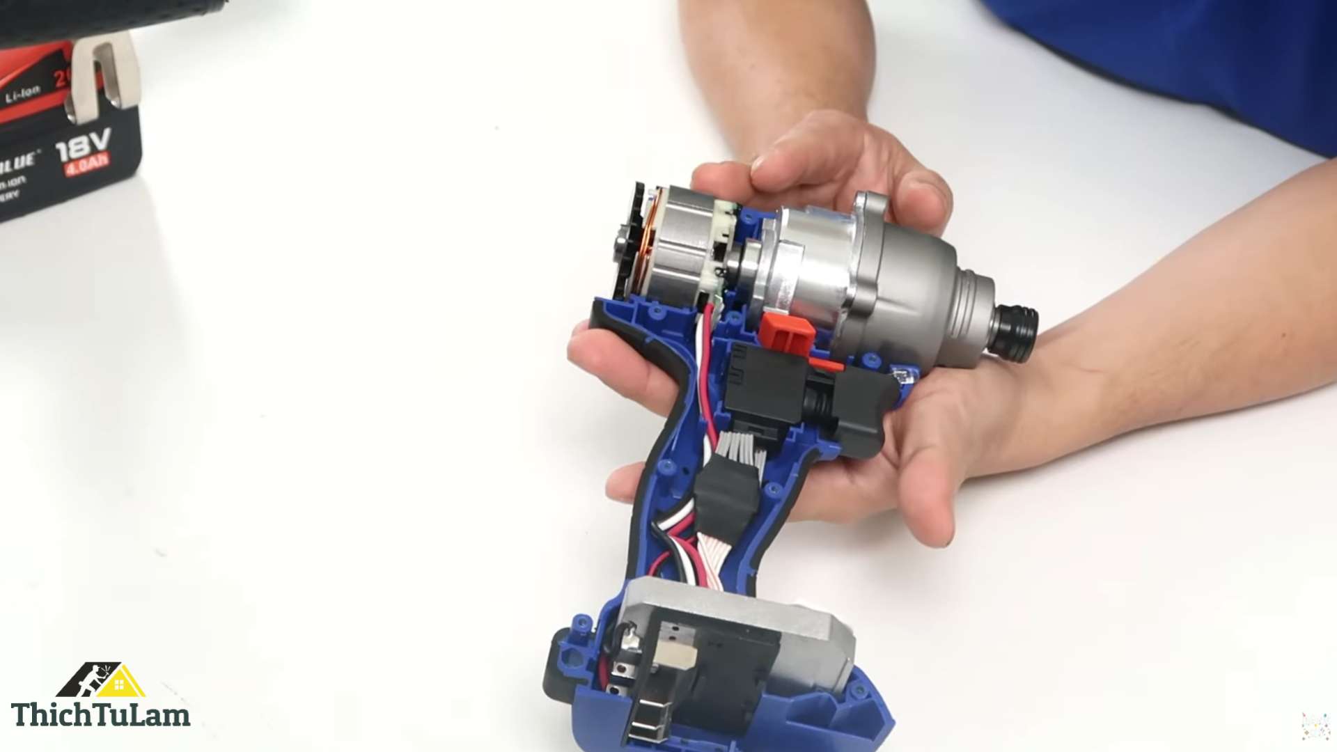 Chất lượng linh kiện bên trong máy bắn vít pin Kingblue