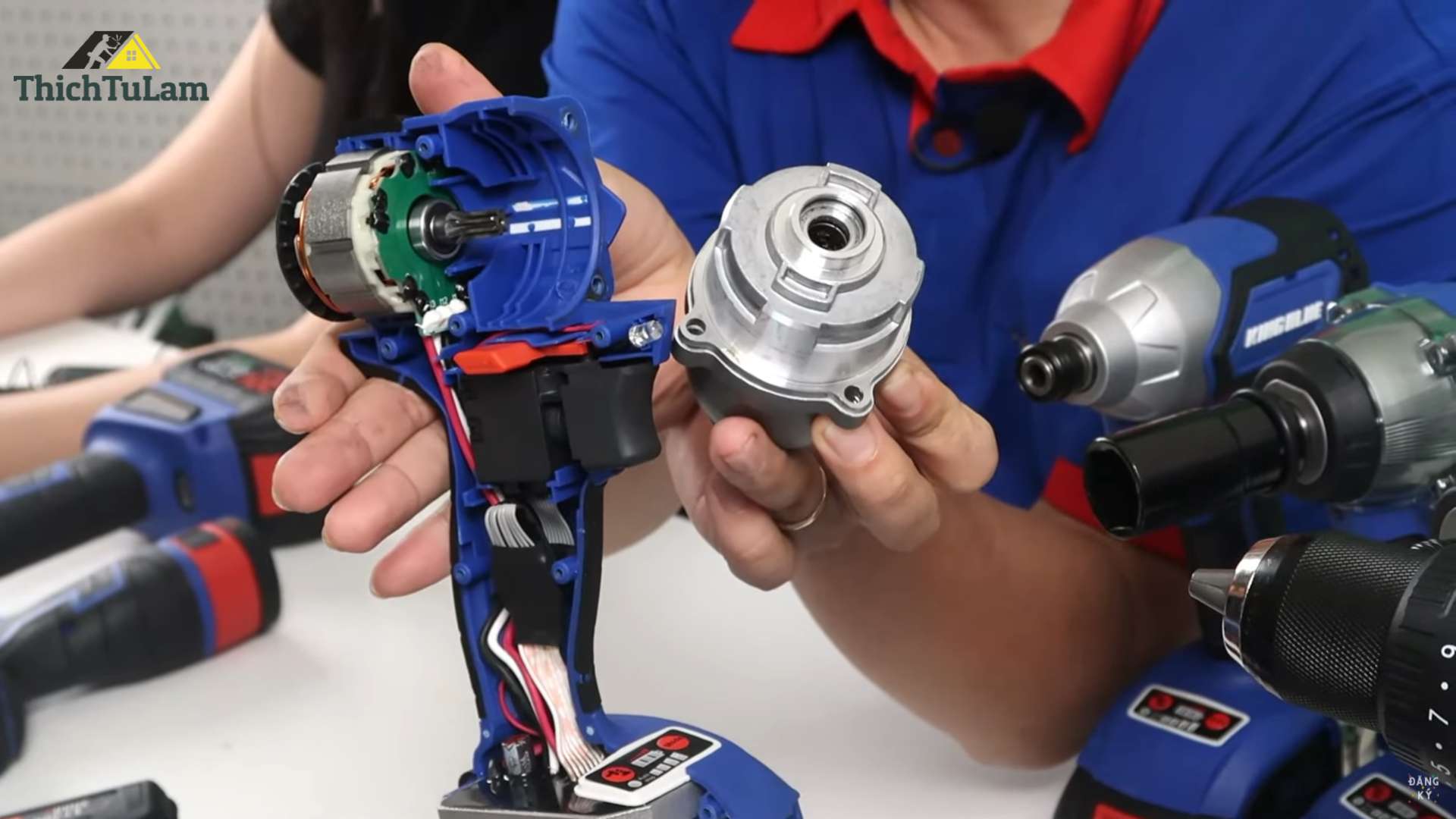 Chi tiết linh kiện máy pin Kingblue