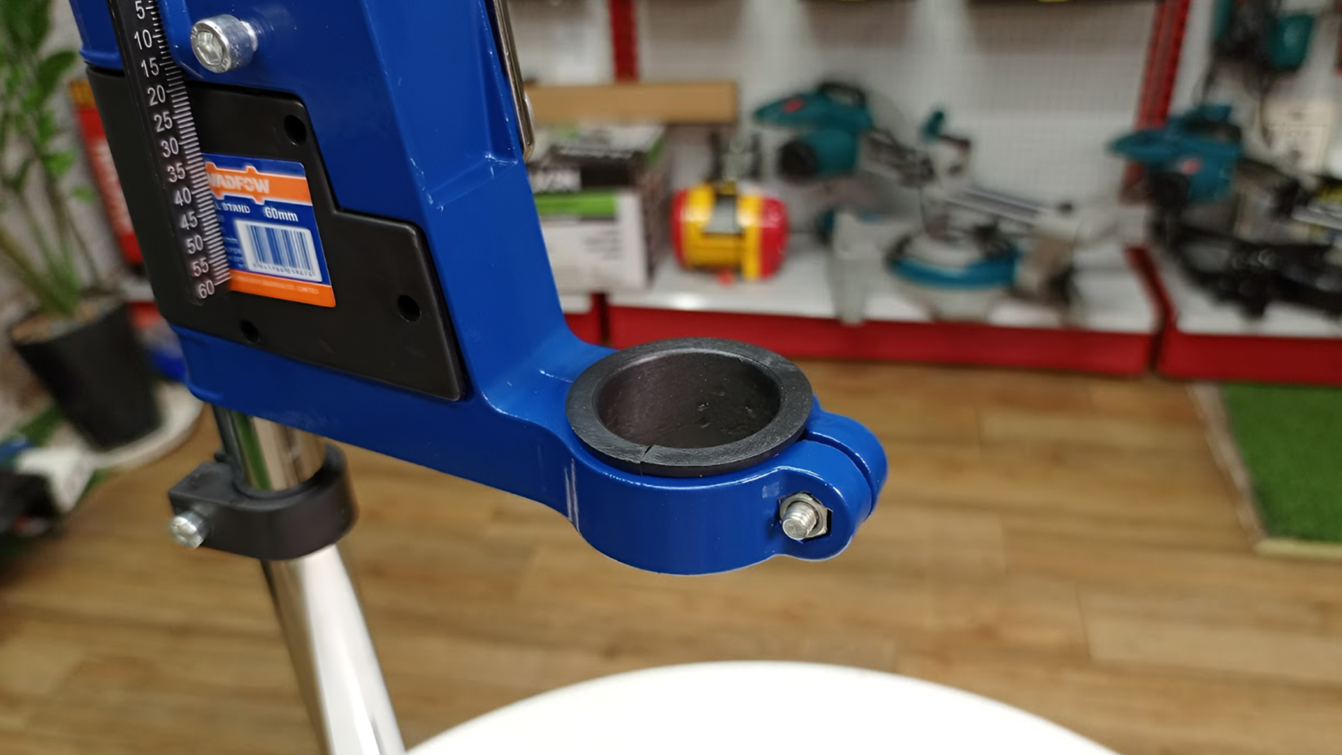 Bộ gá đỡ máy khoan thành khoan bàn mini 60mm Wadfow WADS1509