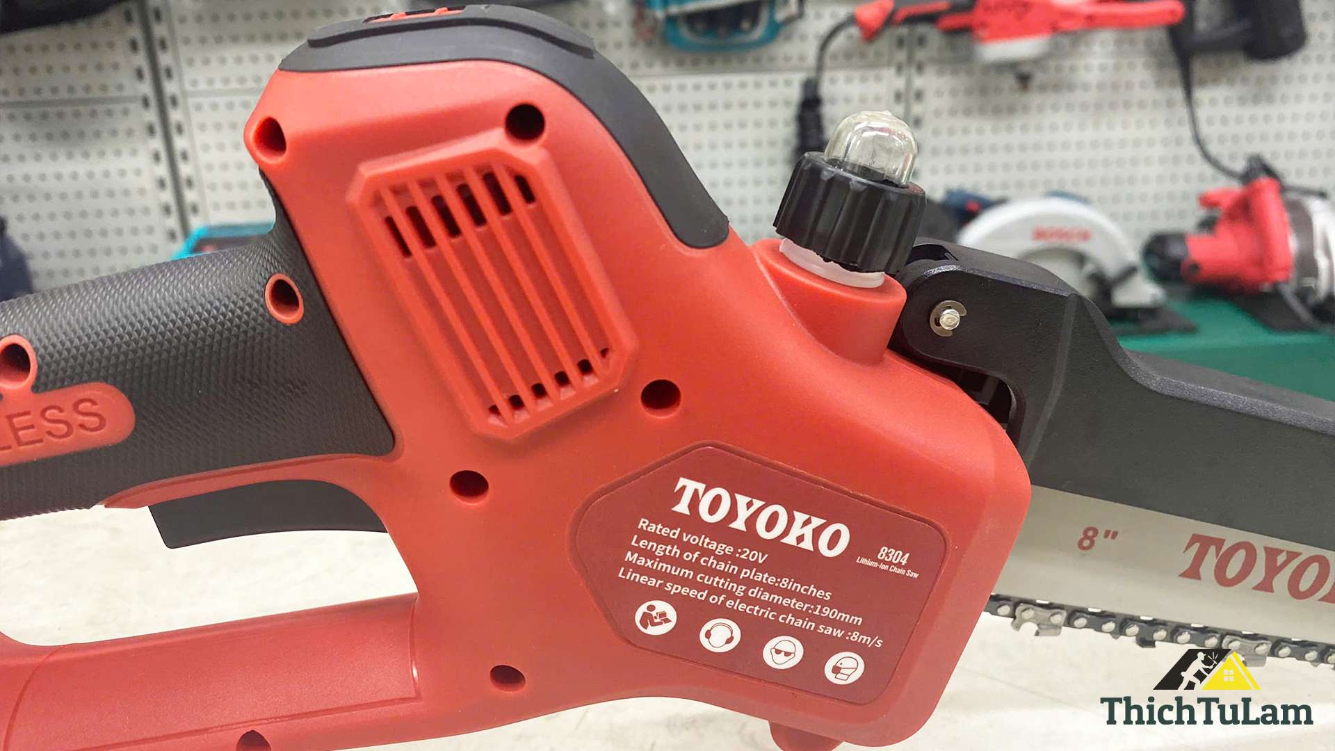 Bộ máy cưa xích pin M21V 190mm Toyoko T8304F (2 pin +1 sạc)