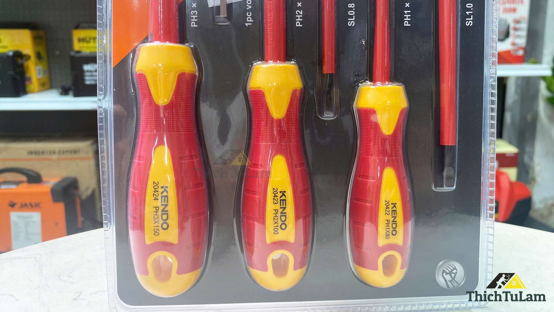 Bộ tua vít cách điện 1000V VDE bằng thép CrV (6 chi tiết/ bộ) Kendo 20483