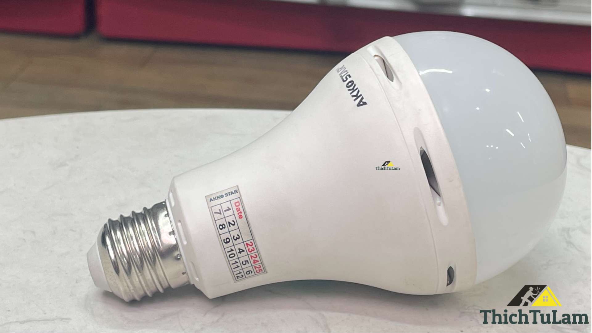 Bóng đèn Led tròn 15W AKKO STAR - 53050