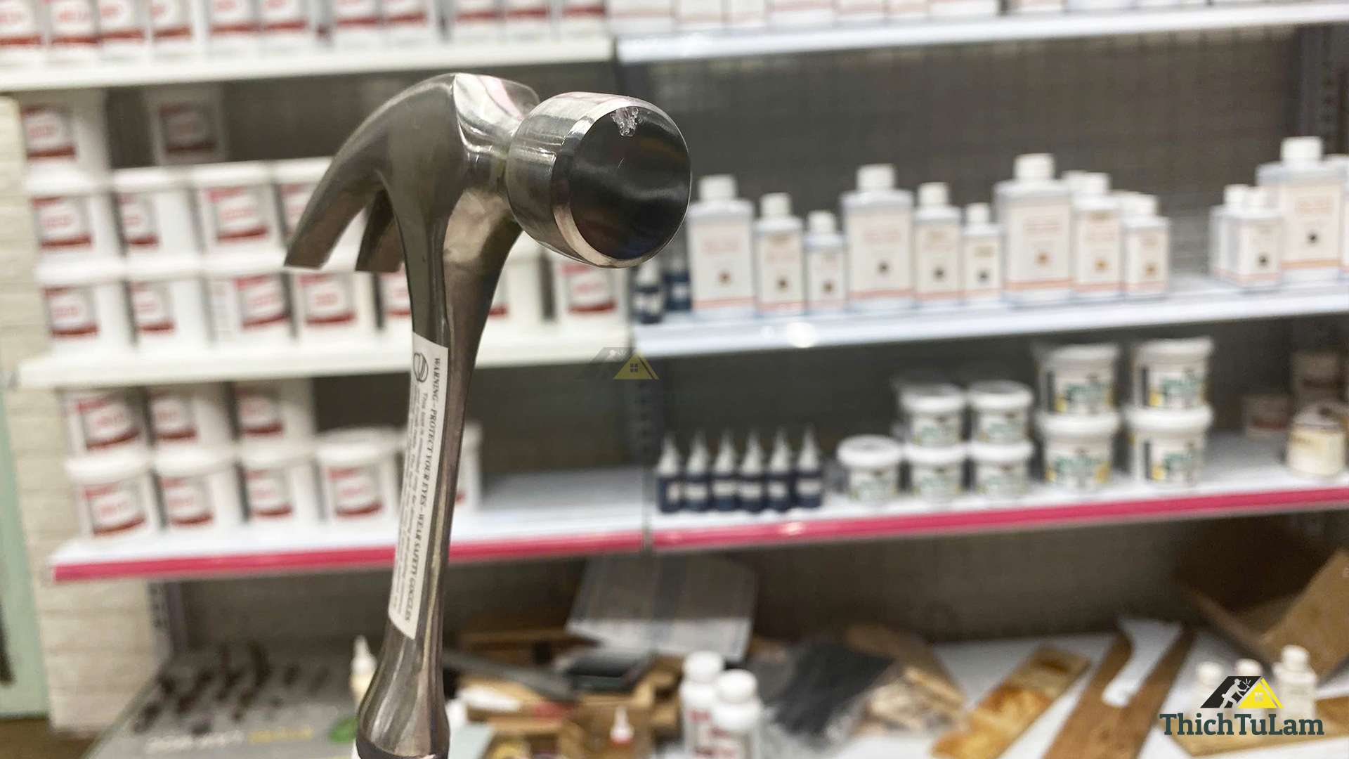 Búa nhổ đinh nguyên khối 450g/16oz tay cầm bọc nhựa Kendo 25151