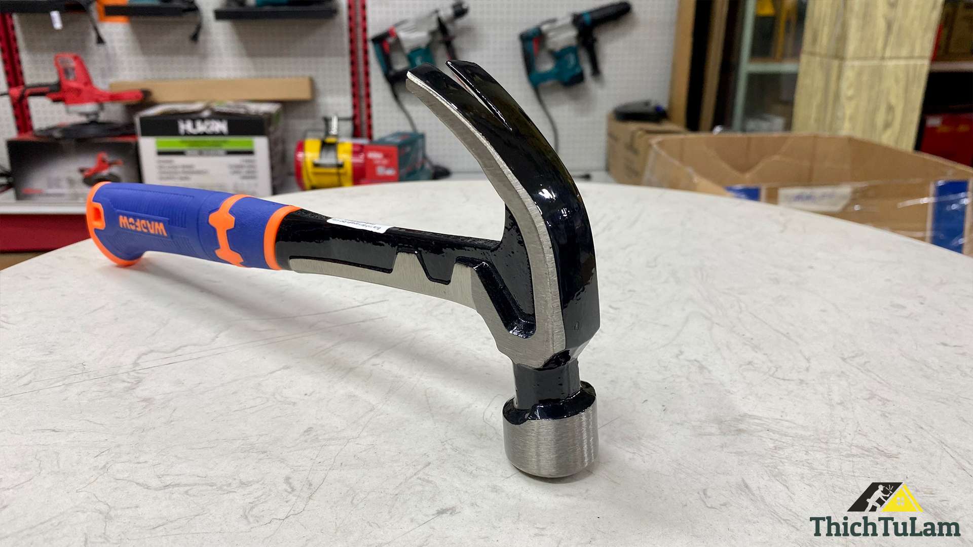 Búa nhổ đinh nguyên khối 450g Wadfow WHM8316