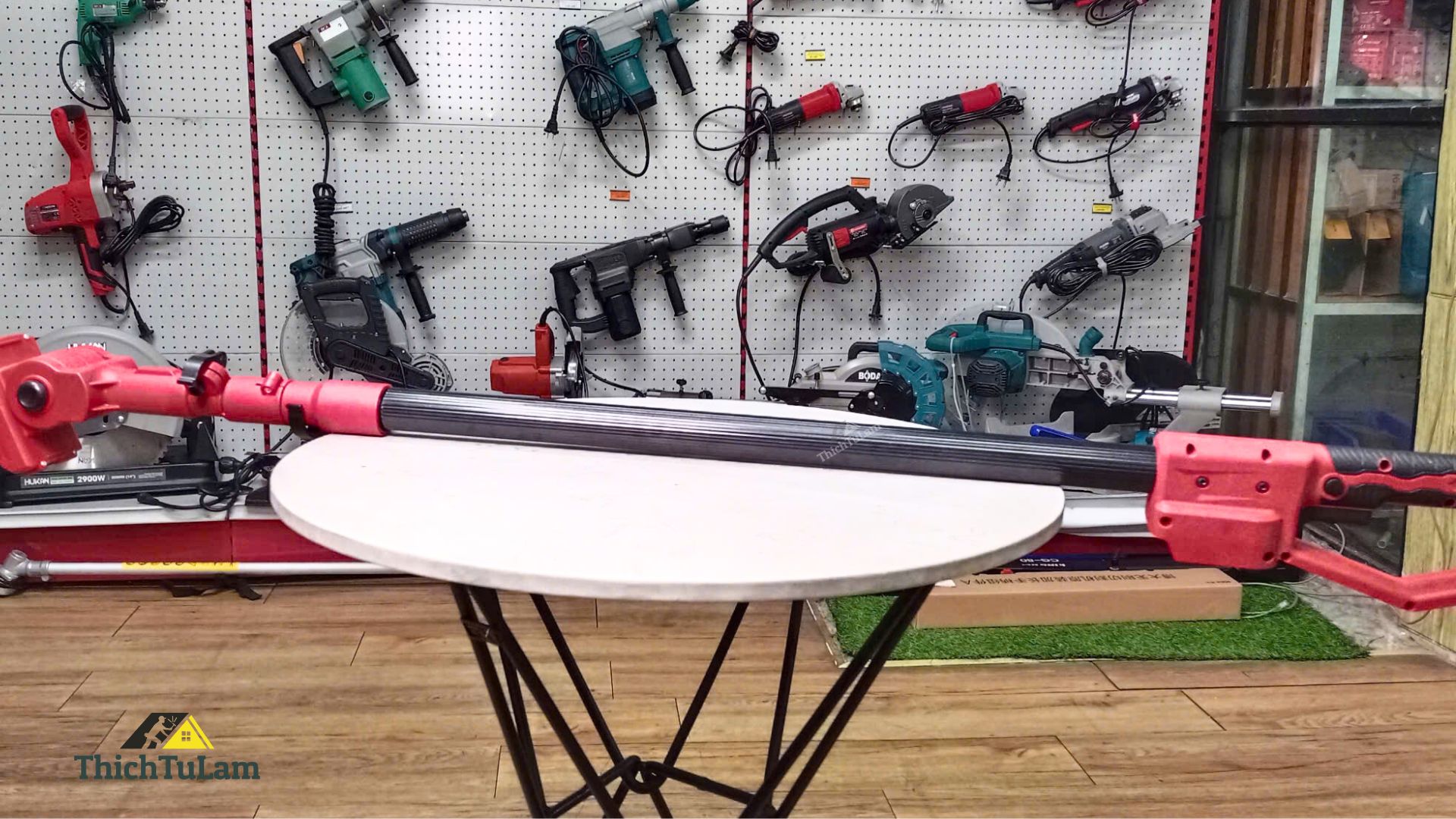 Cần kéo dài của máy cắt cành Amaxtools AKCC-C001