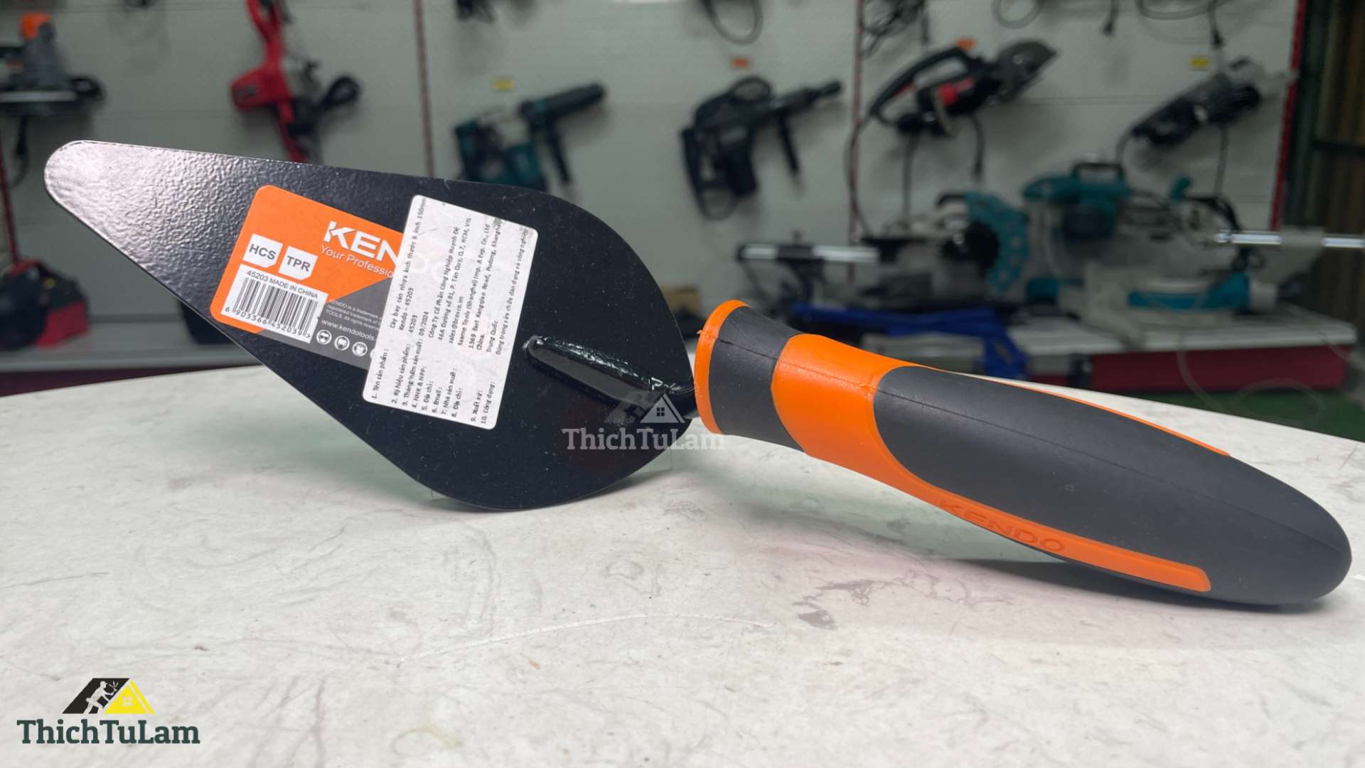 Cây bay cán nhựa kích thước 6 inch 150mm Kendo 45203