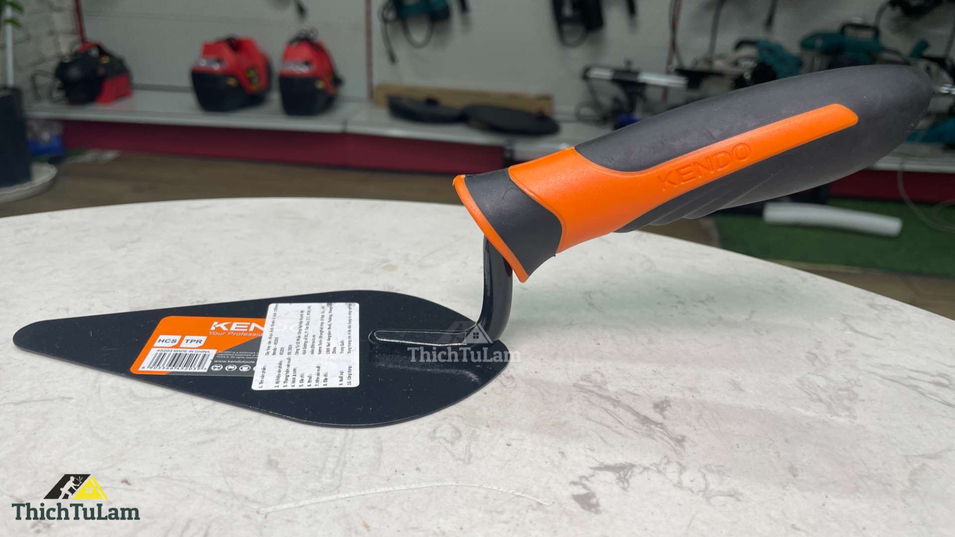 Cây bay cán nhựa kích thước 6 inch 150mm Kendo 45203