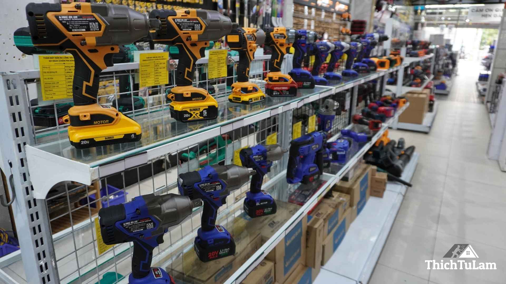 Cửa hàng bán máy móc sửa chữa chất lượng