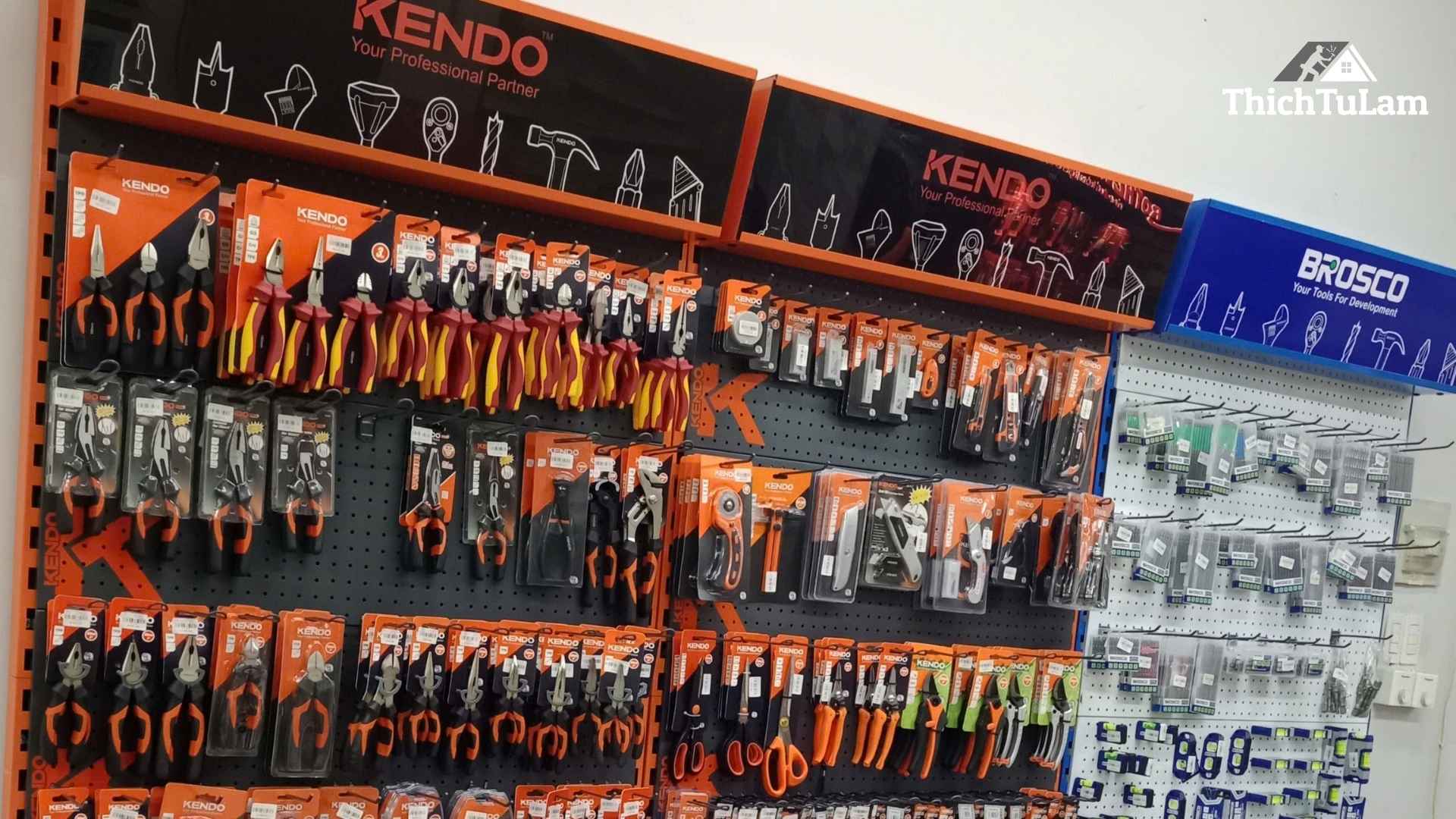 Sự đa dạng trong sản phẩm điện nước tại cửa hàng