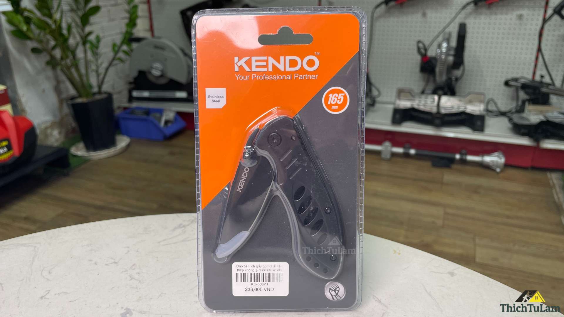 Dao tiện ích gấp gọn chất liệu thép không gỉ 165mm Kendo 30929