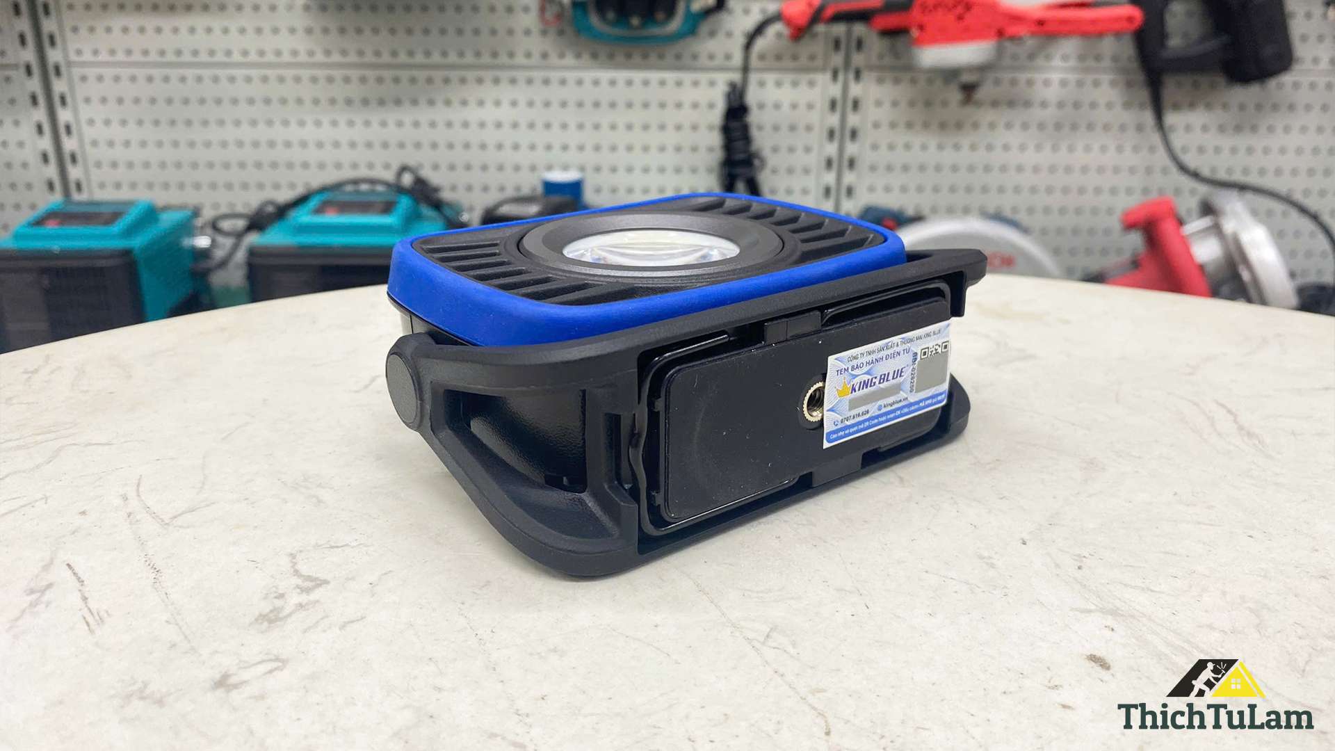 Đèn Led cắm trại Kingblue LED1500