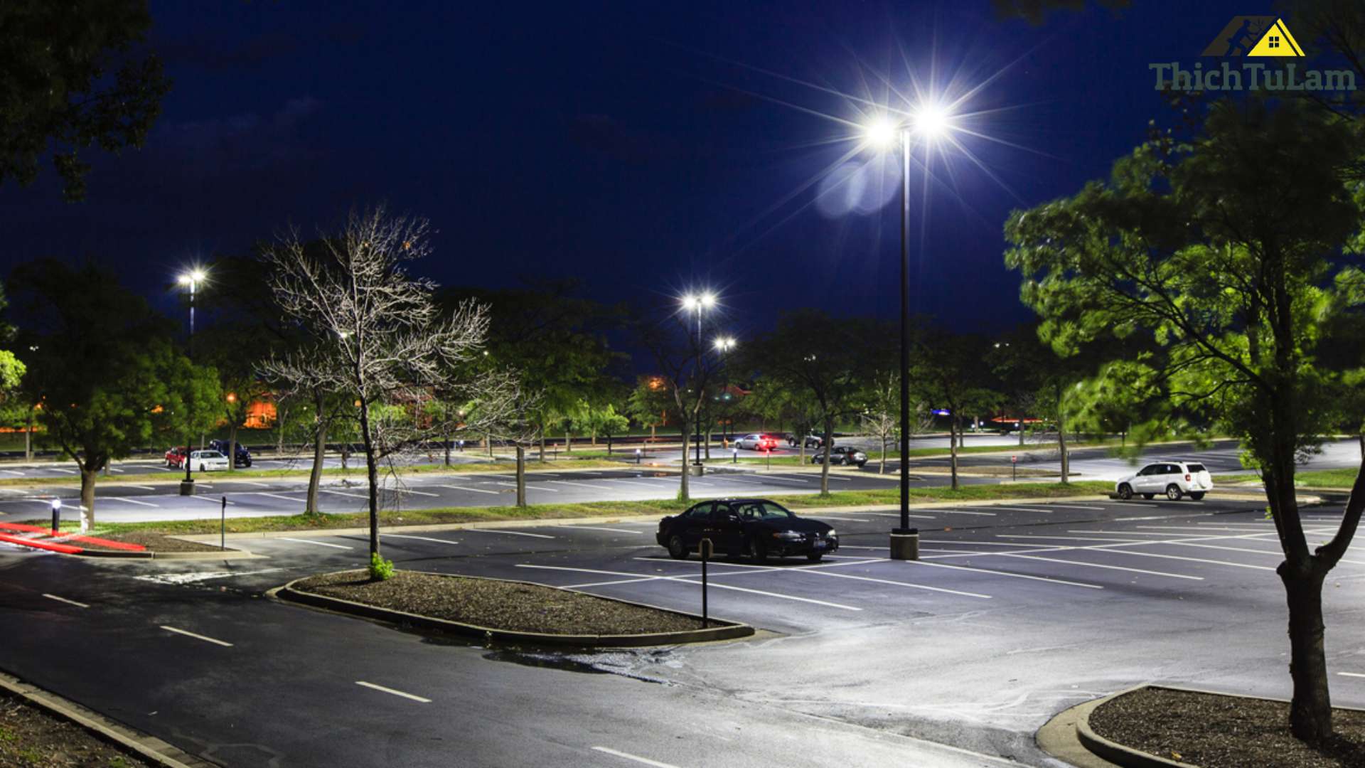 Đèn LED Chiếu Sáng Đường Phố