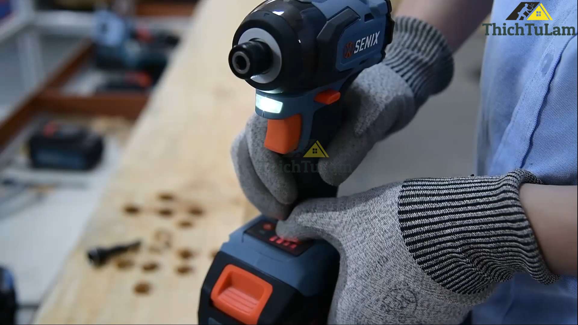 Đèn led máy bắt vít Senix PDIX2-M2-0