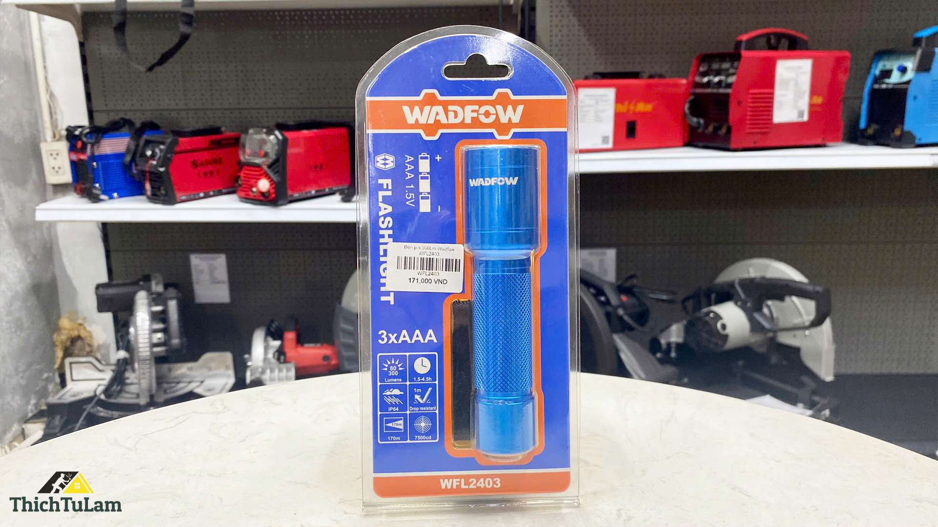 Đèn pin 300Lm Wadfow WFL2403