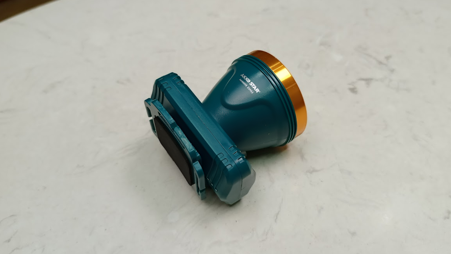 Đèn pin Led sạc tích điện 3W AKKO STAR 88655