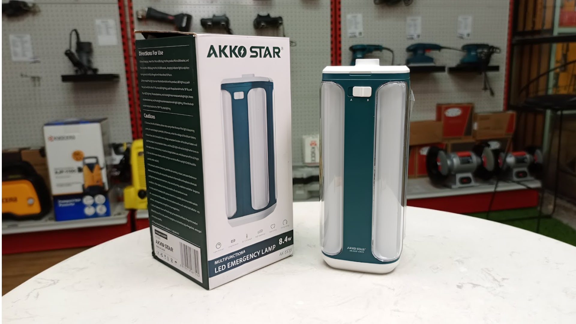 Đèn pin Led sạc tích điện 8.4W Akko Star 87504