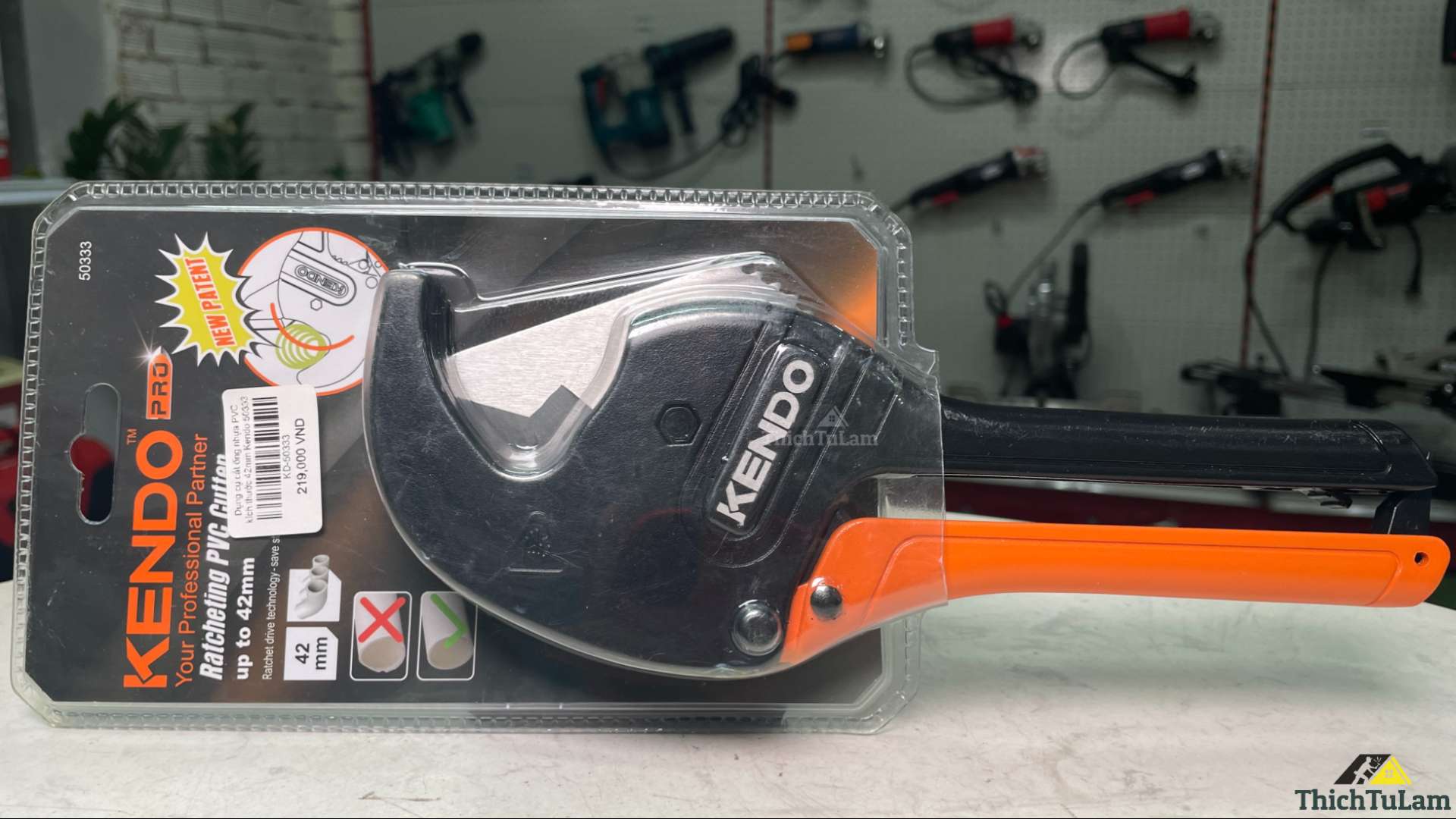 Dụng cụ cắt ống nhựa PVC kích thước 42mm Kendo 50333