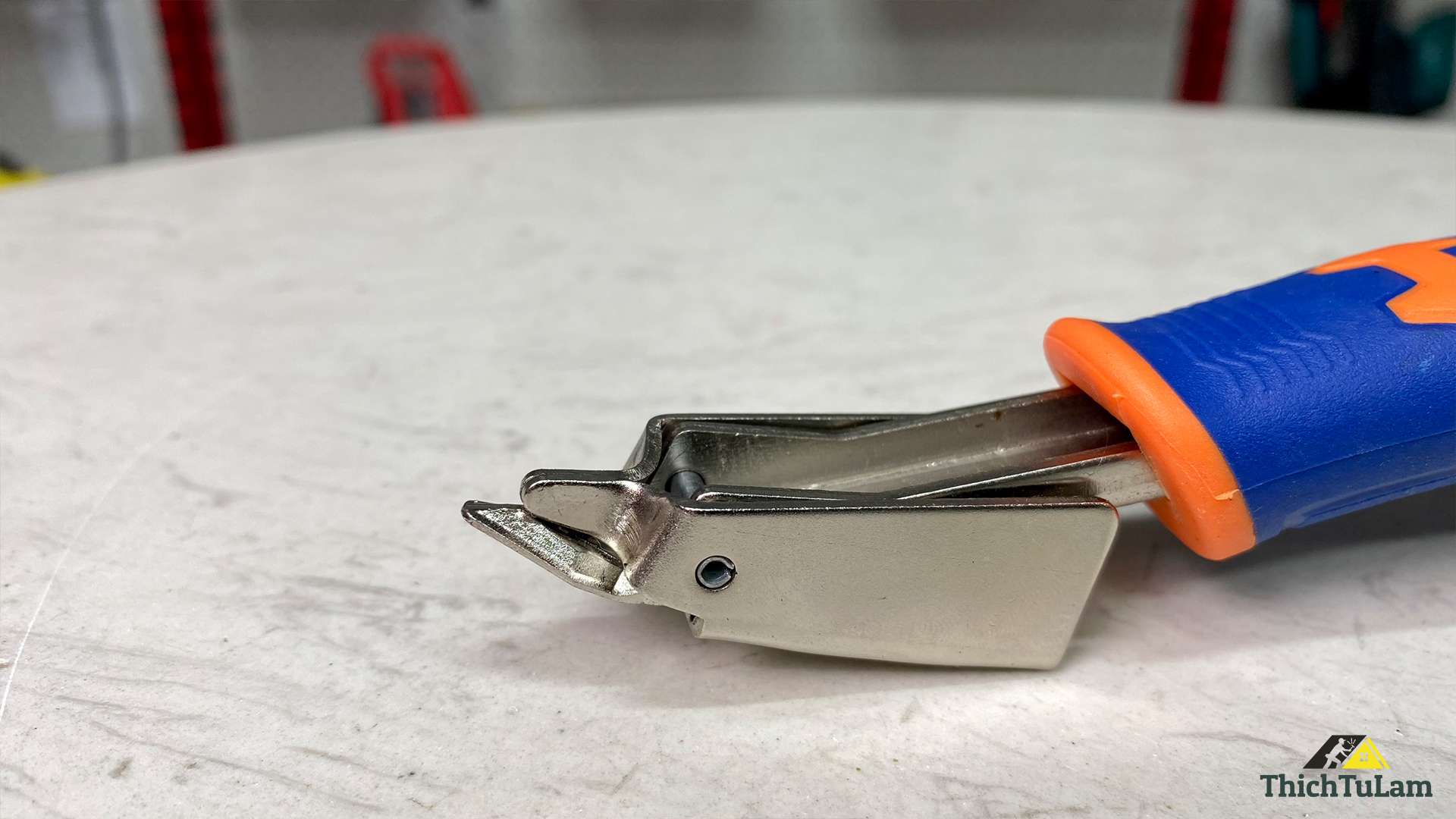 Dụng cụ gỡ đinh ghim 6.5" Wadfow WQD1665