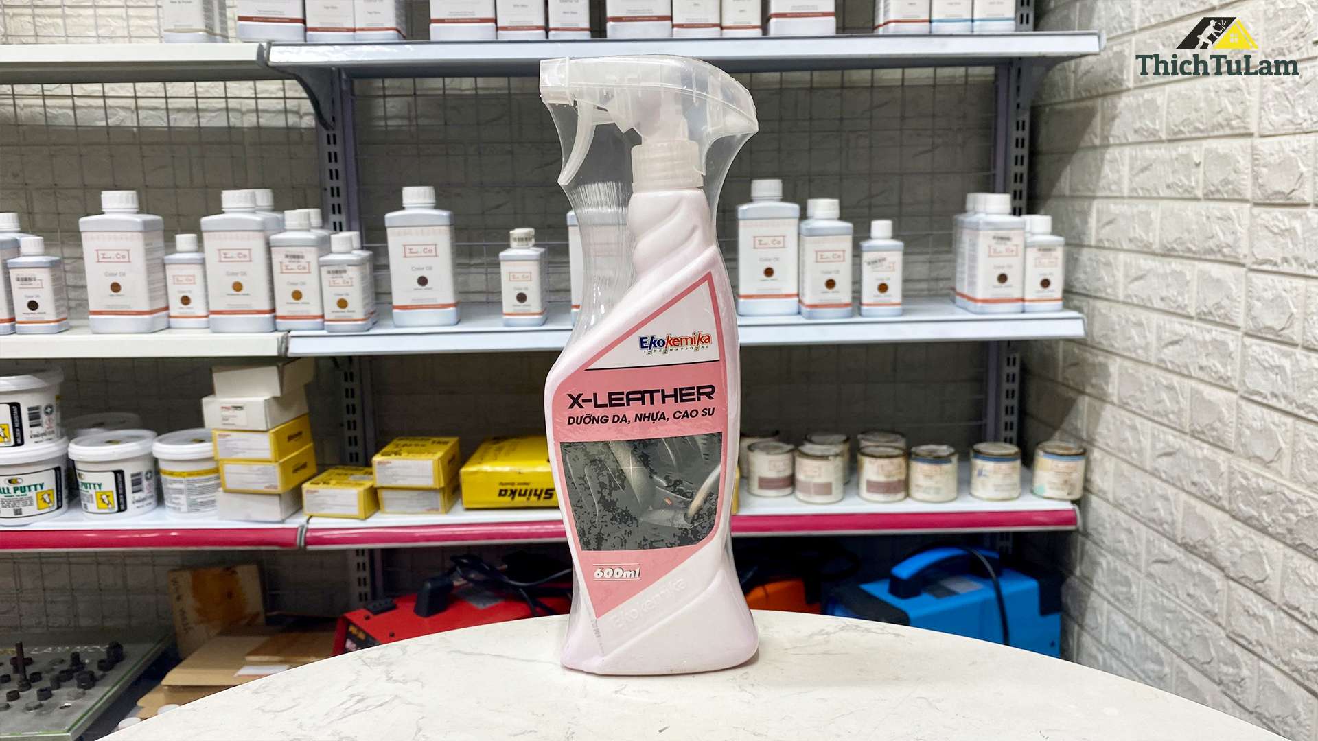 Dung dịch bảo dưỡng nhựa, da, cao su 600ml Ekokemika X-LEATHER