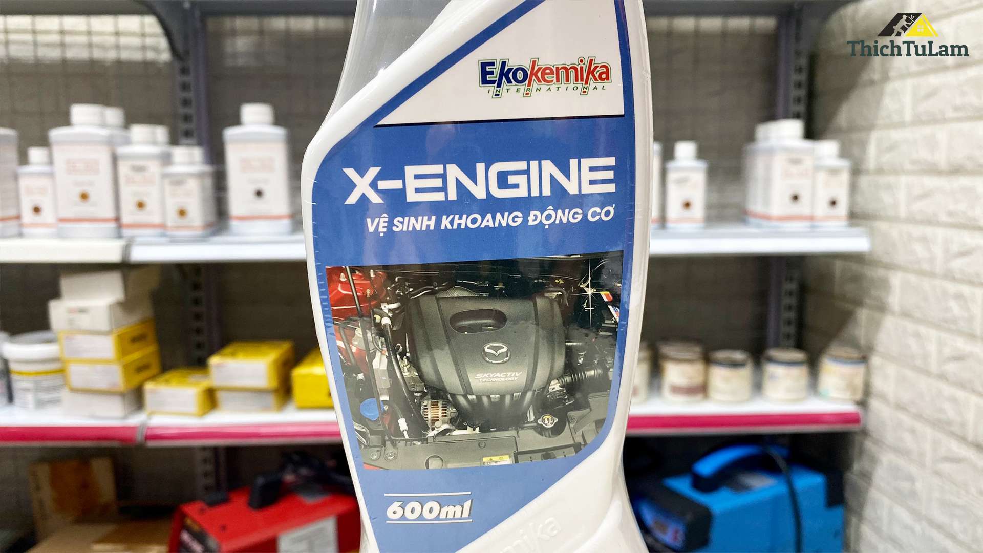 Dung dịch vệ sinh khoang động cơ 600ml Ekokemika X-ENGINE