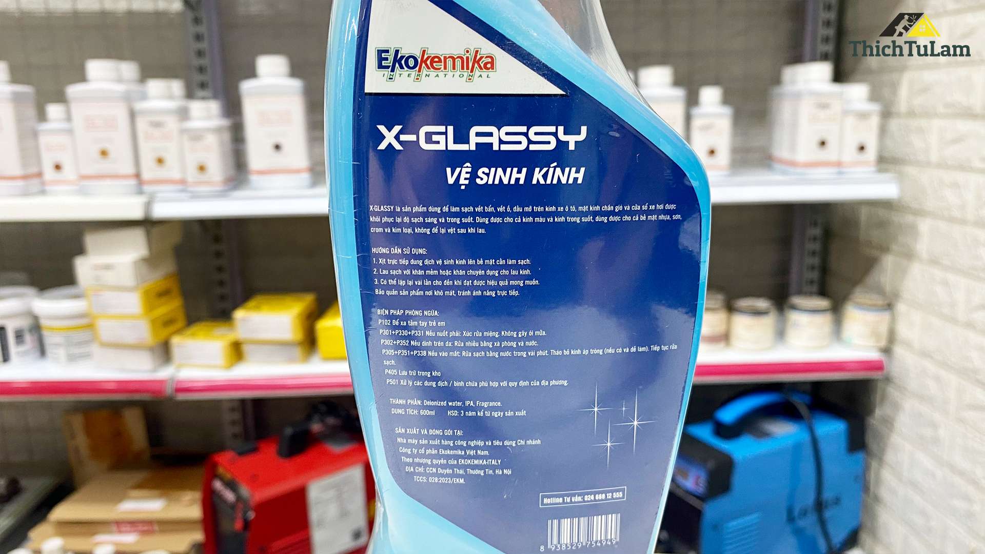 Dung dịch vệ sinh làm sạch kính 600ml Ekokemika X-GLASSY
