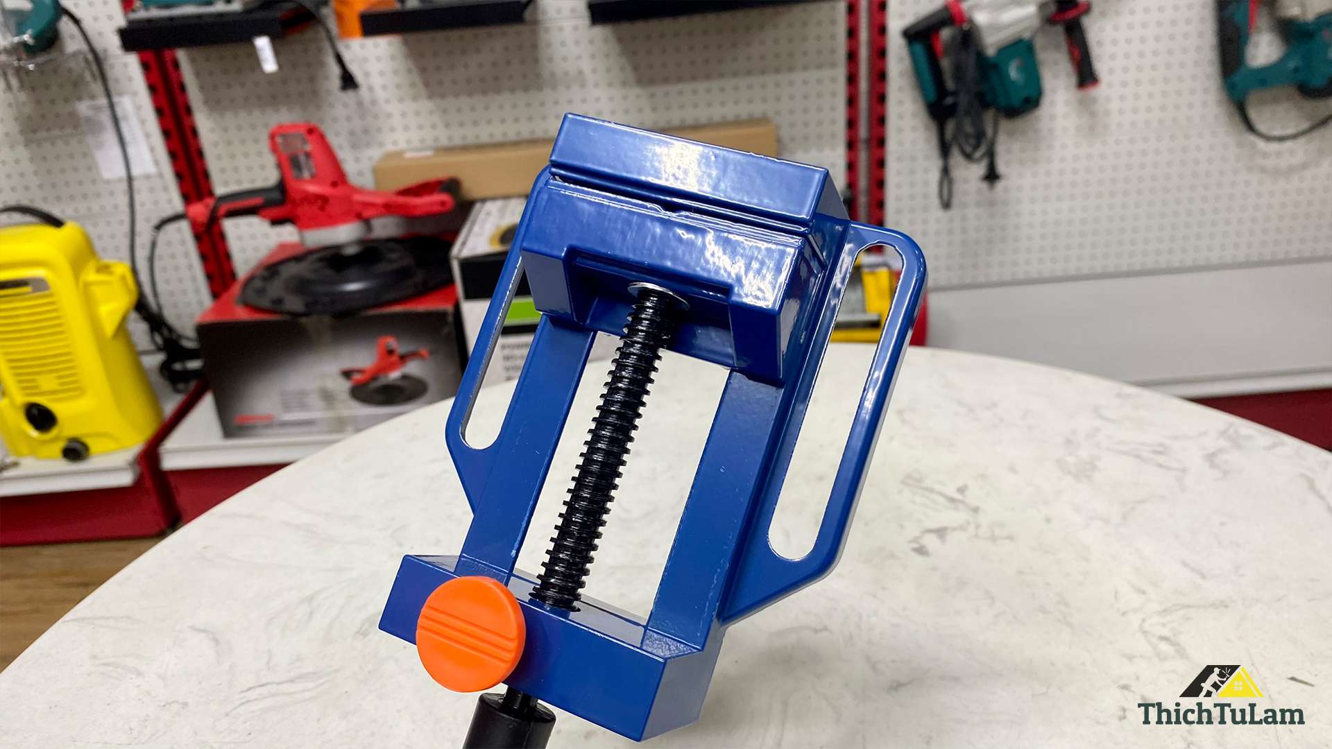 Ê tô kẹp bàn 70mm Wadfow WATV1528