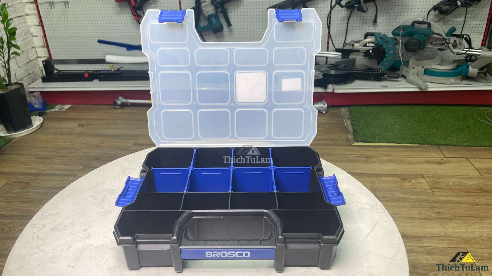 Hộp nhựa đựng đồ nghề 14 ngăn kích thước 32x26x6.7cm Brosco BR720320