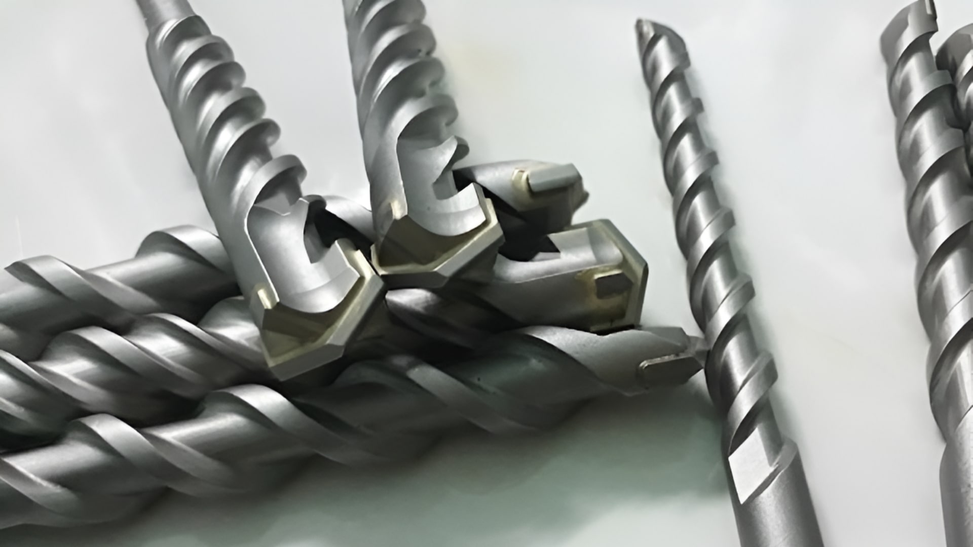 Hướng dẫn chọn mũi khoan phù hợp