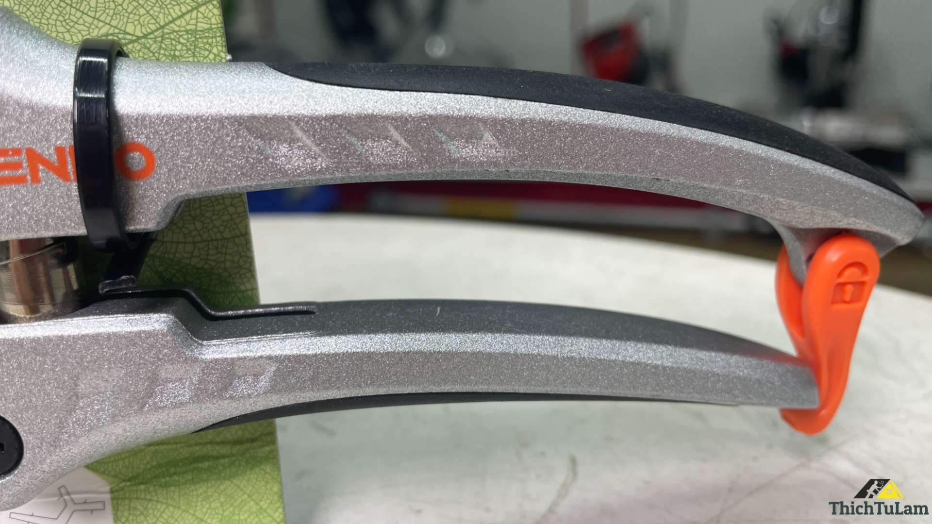 Kéo cắt cành hàm đe kích thước 7inch 180mm Kendo 60119