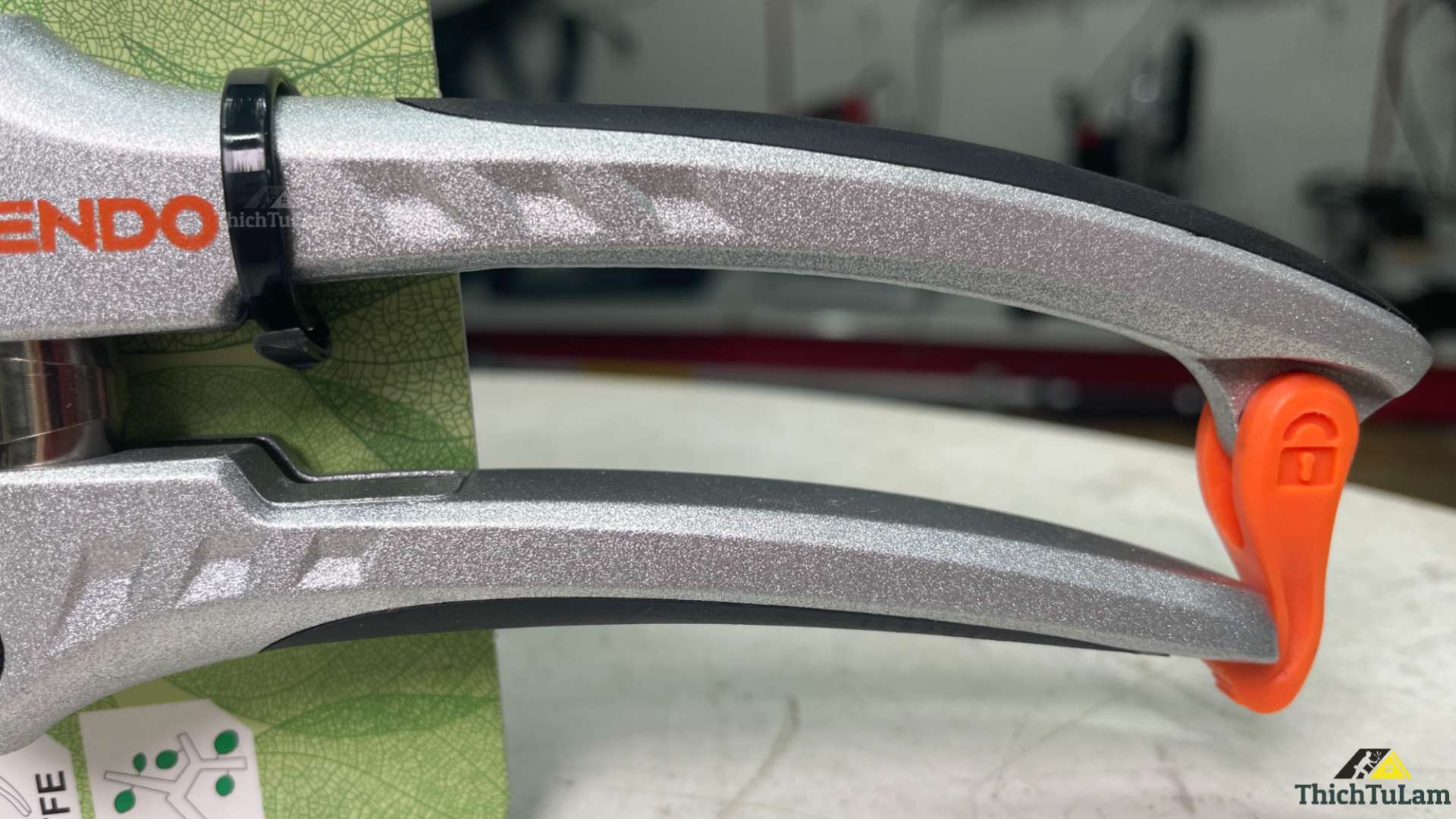 Kéo cắt cành lưỡi cong 7inch 180mm Kendo 60118