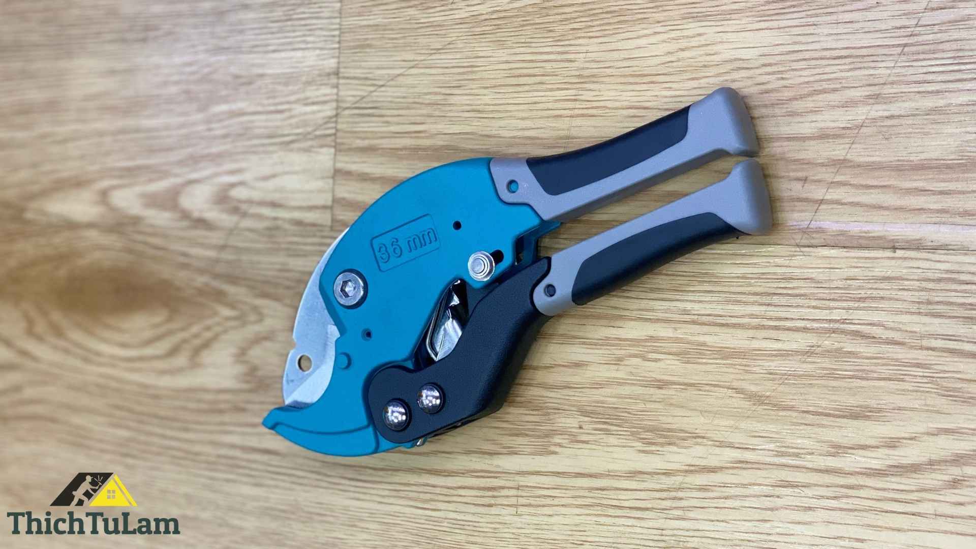 Kéo cắt ống nước PVC cao cấp 36mm Buddy BC0035