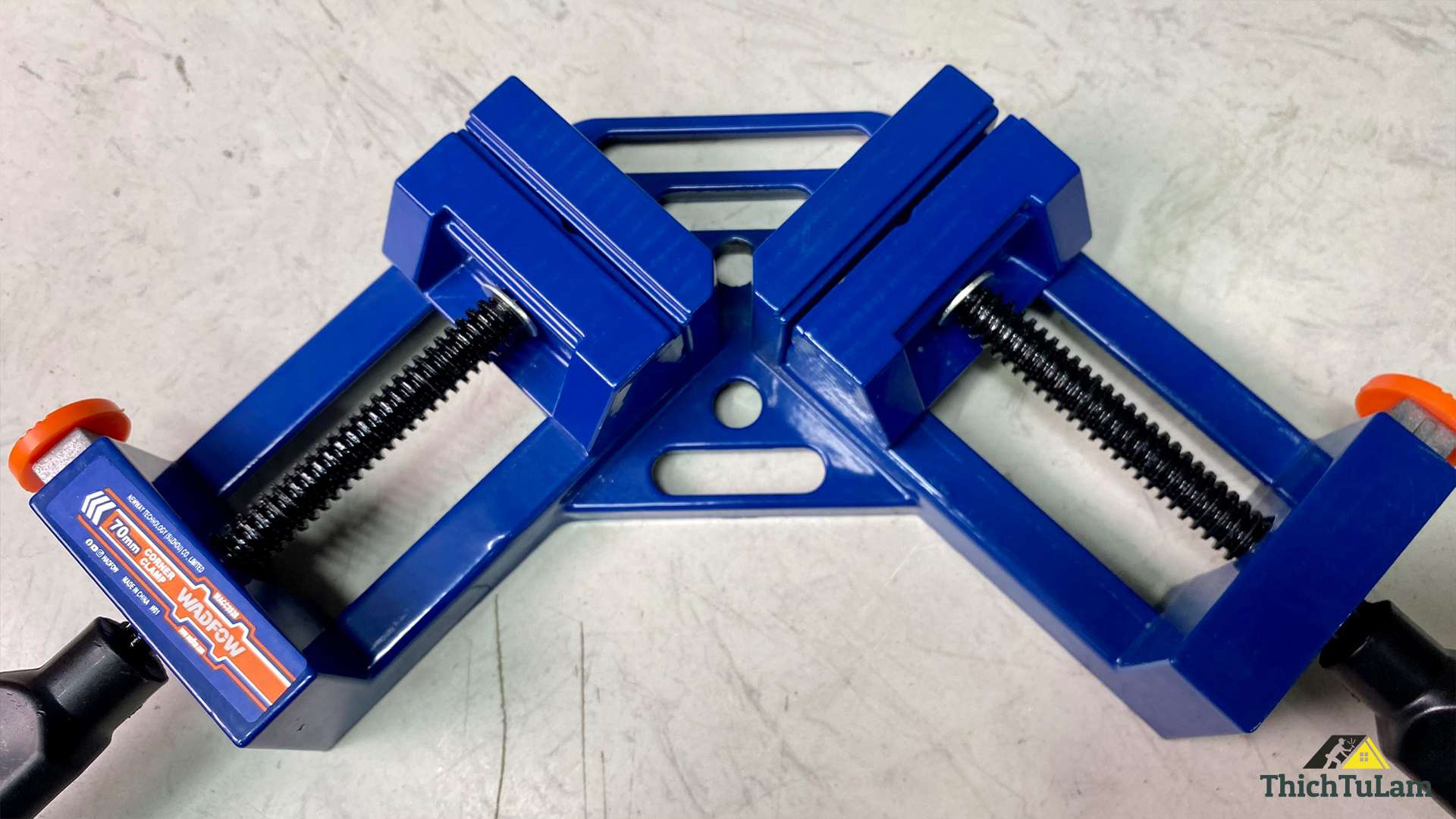 Kẹp cố định góc 70mm Wadfow WACC2528