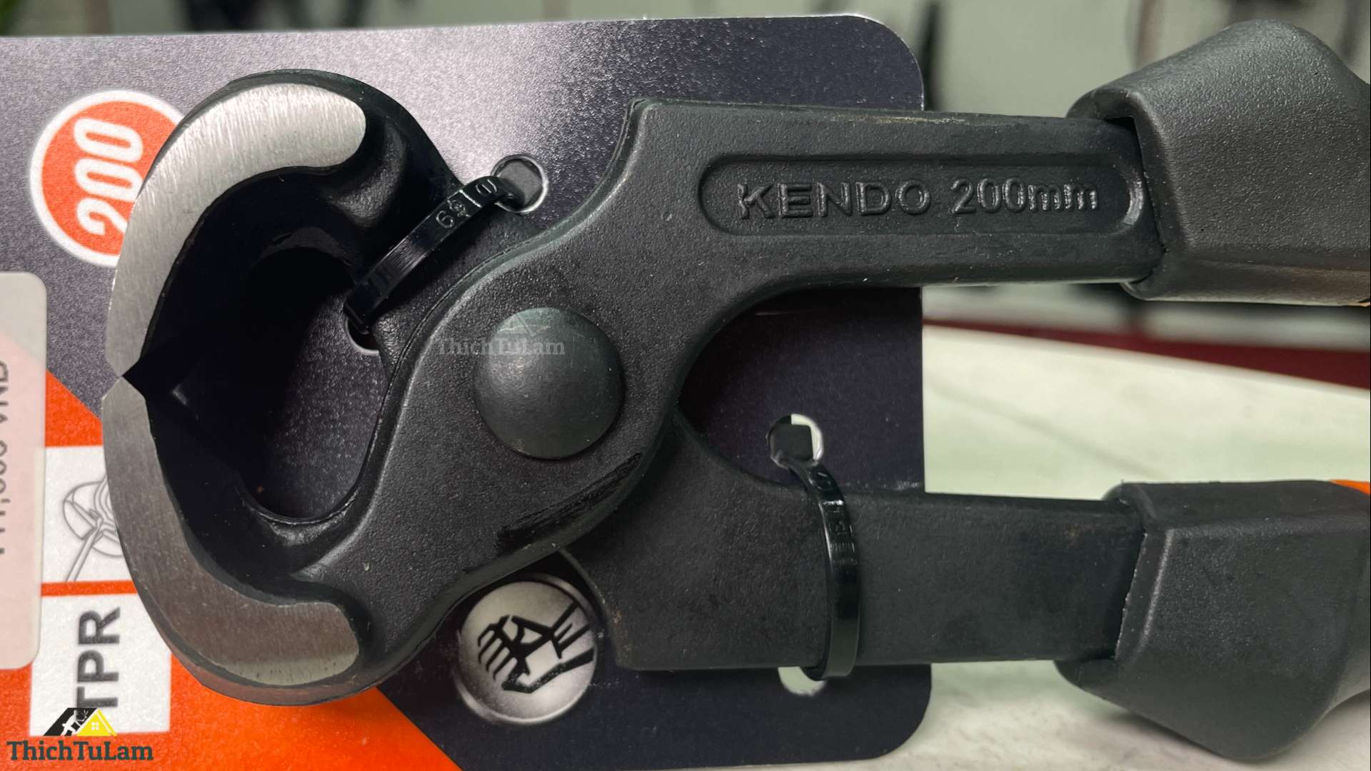 Kìm càng cua 8inch 200mm Kendo 11216