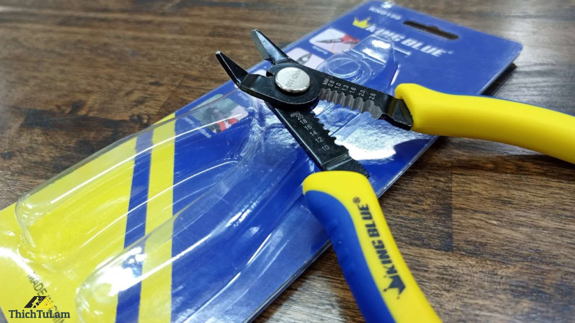 kìm tuốt Kingblue