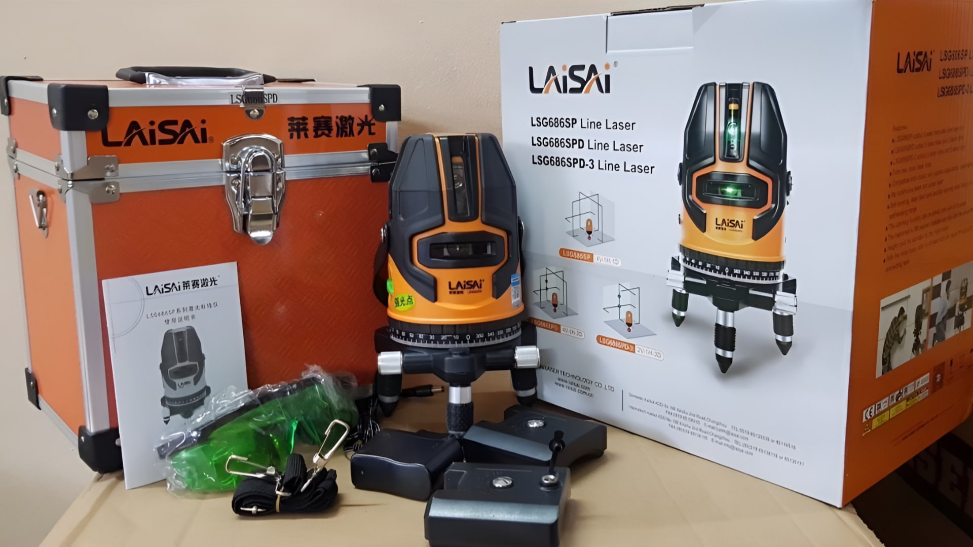 Máy Cân Mực Laser LaiSai 5 Tia Xanh LSG686SPD