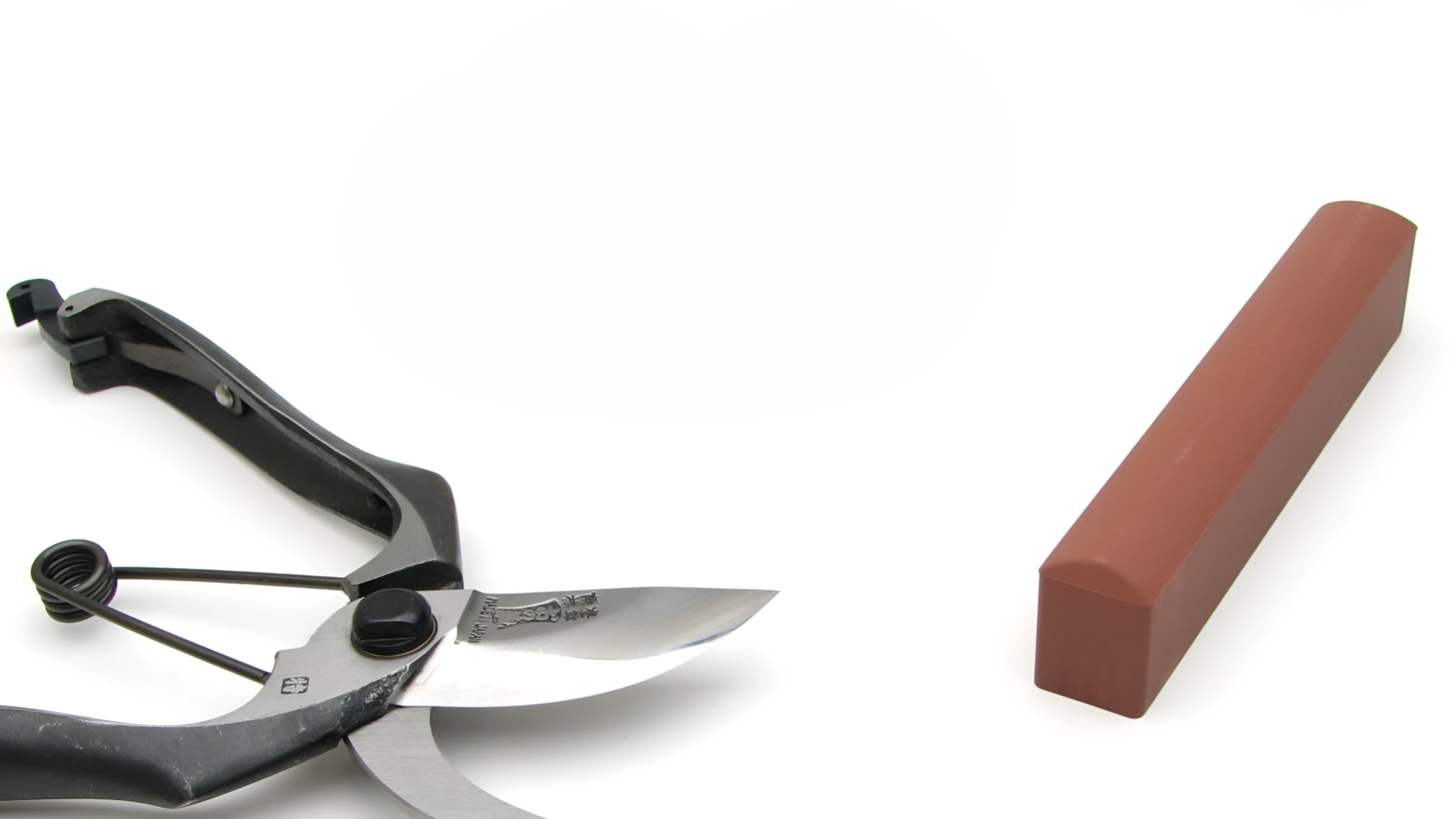 Mài sắc các dụng cụ cắt