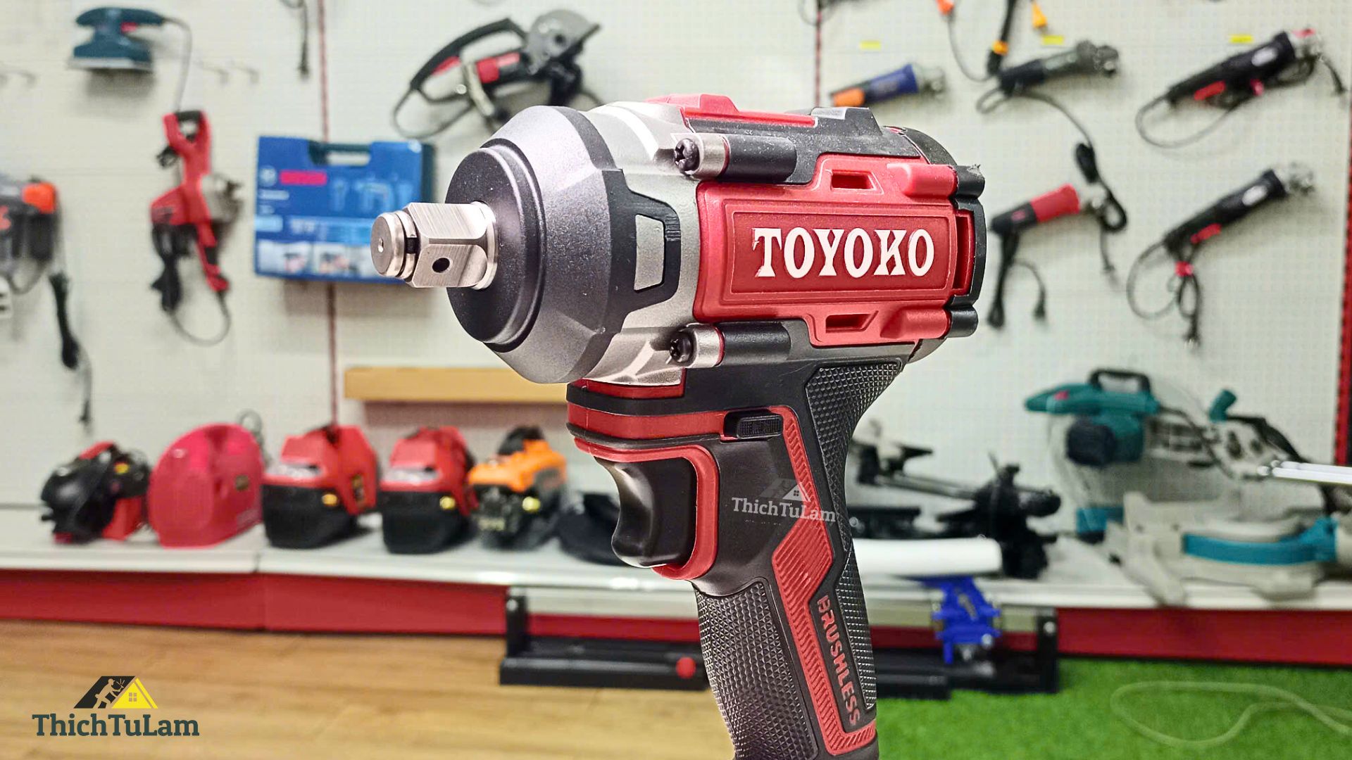 Máy bắn bu lông pin M21V 550Nm Toyoko T20550F (2 pin + 1 sạc) - 1