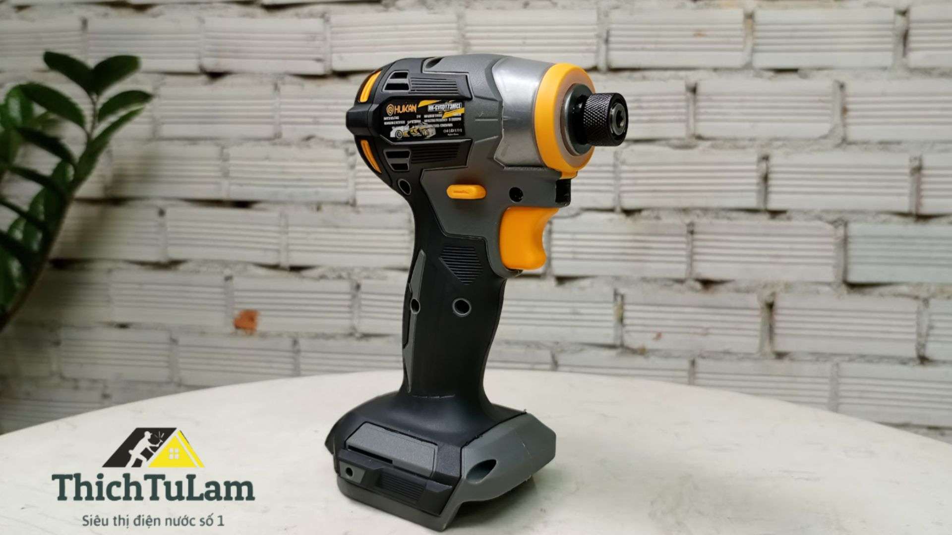 Máy bán vít pin HUKAN HK-CVTD173