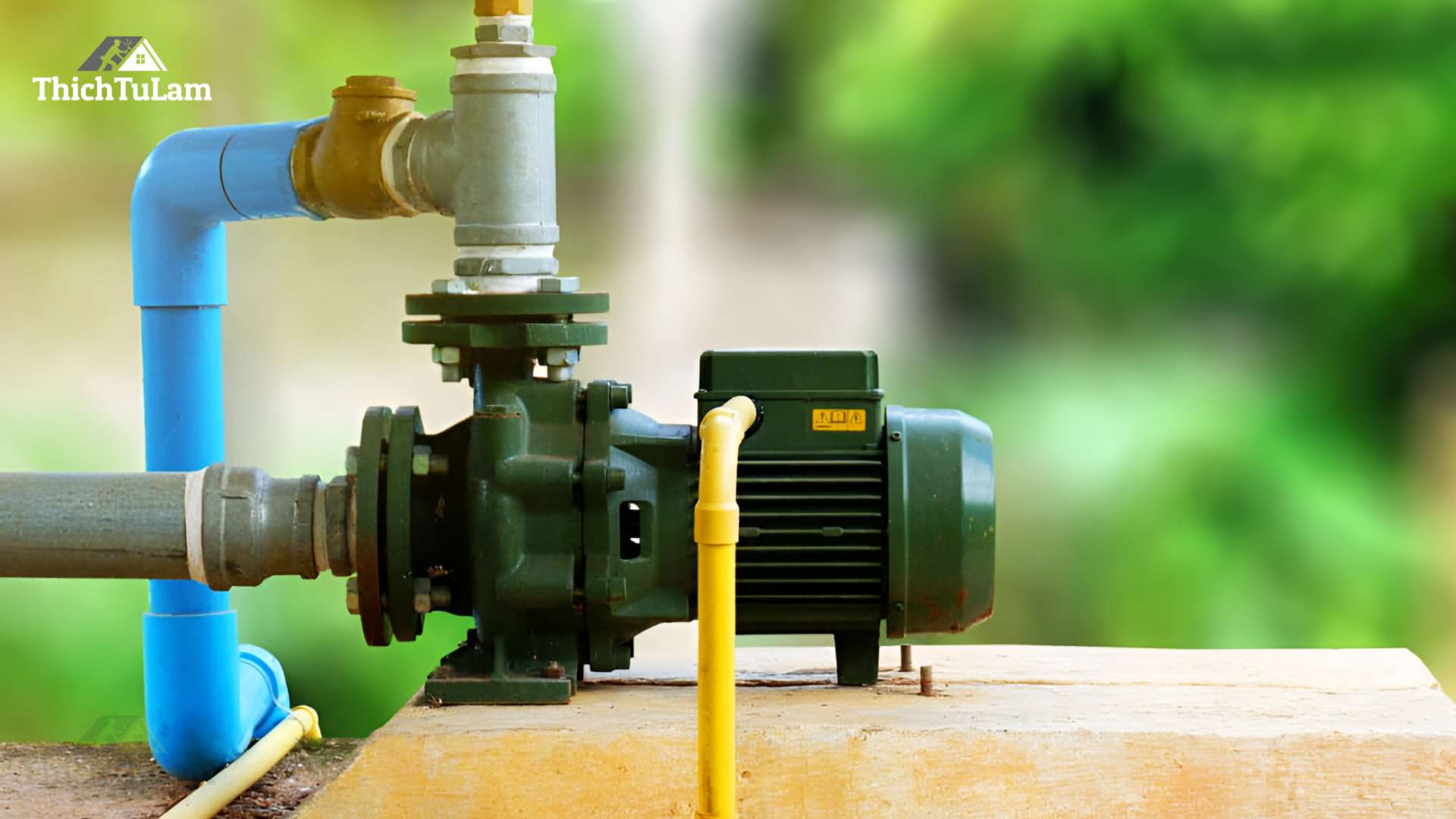 Máy bơm nước gia đình