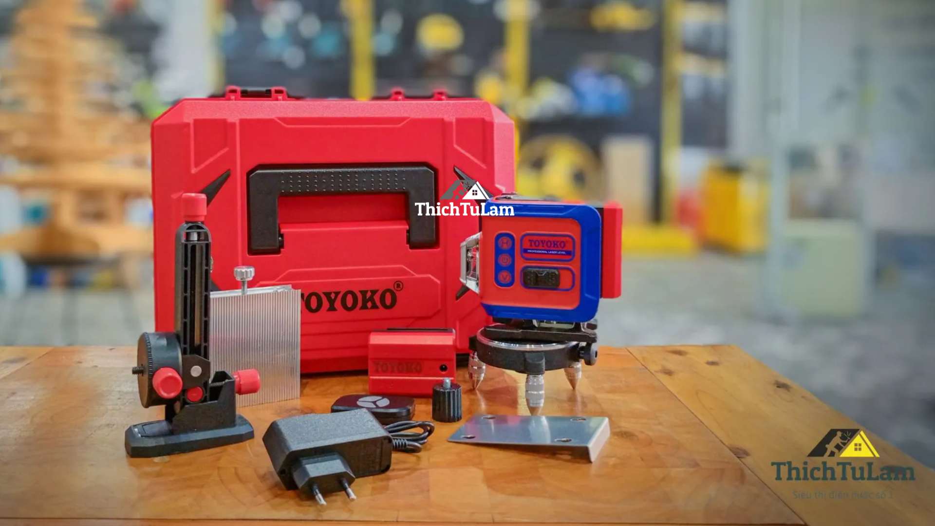 Máy cân bằng laser 12 tia xanh siêu sáng bóng Toyoko TYK12L