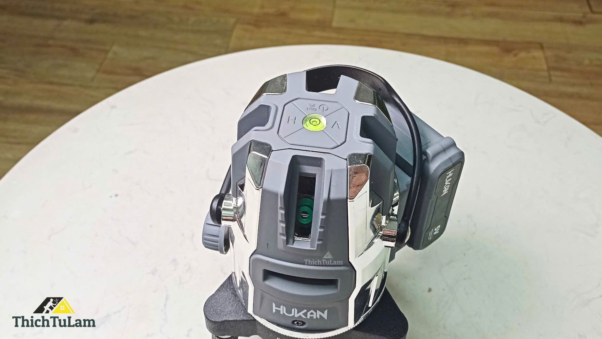 Máy cân bằng laser 5 tia (không kèm chân) Hukan G2-LS300