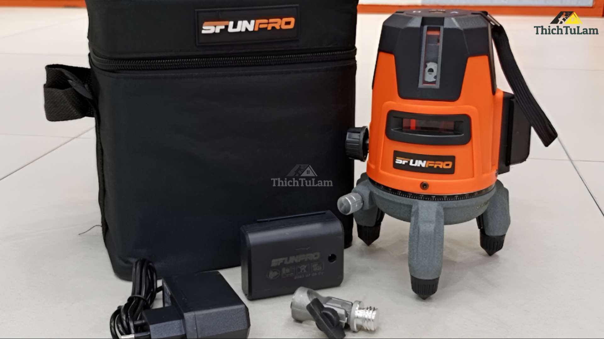 Máy cân mực laser 5 tia xanh Sfunpro SF6605CG